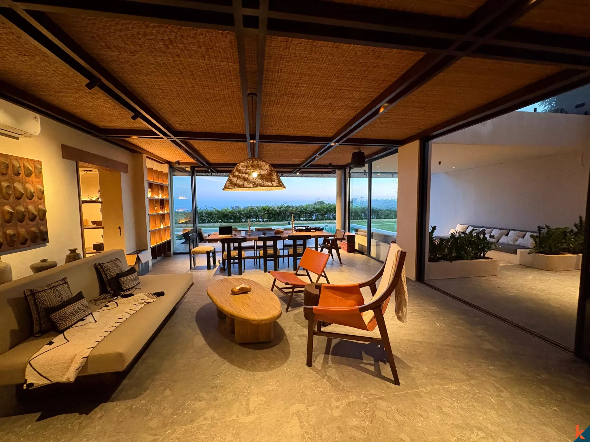 Luxurious 4 Bedrooms Villa in Pecatu