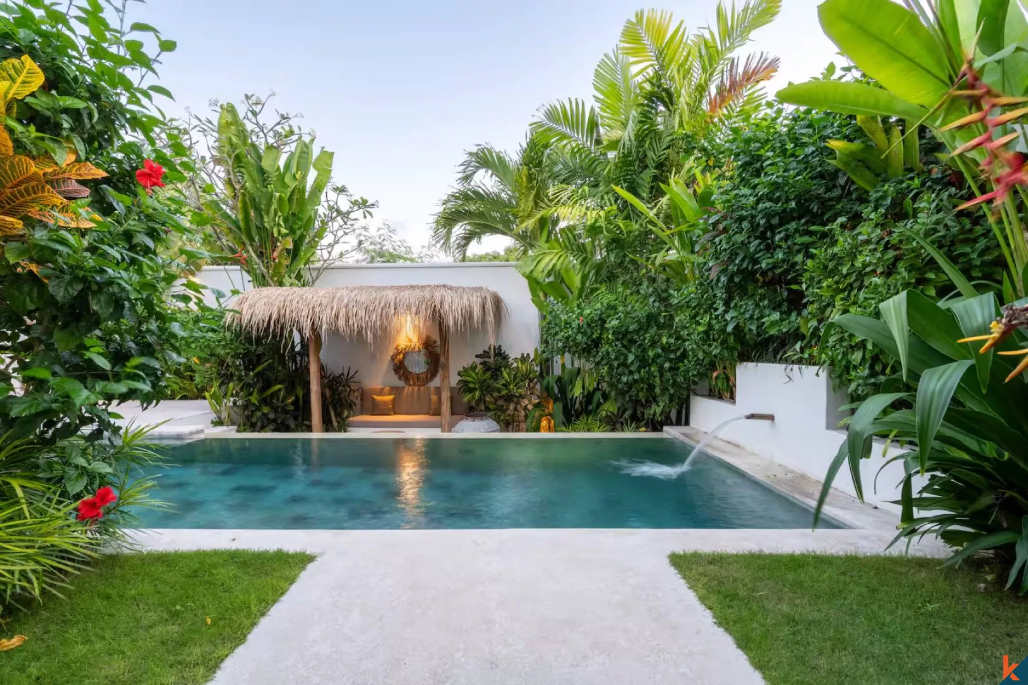 Villas jumelées tropicales modernes à louer à proximité de la plage à Nyanyi