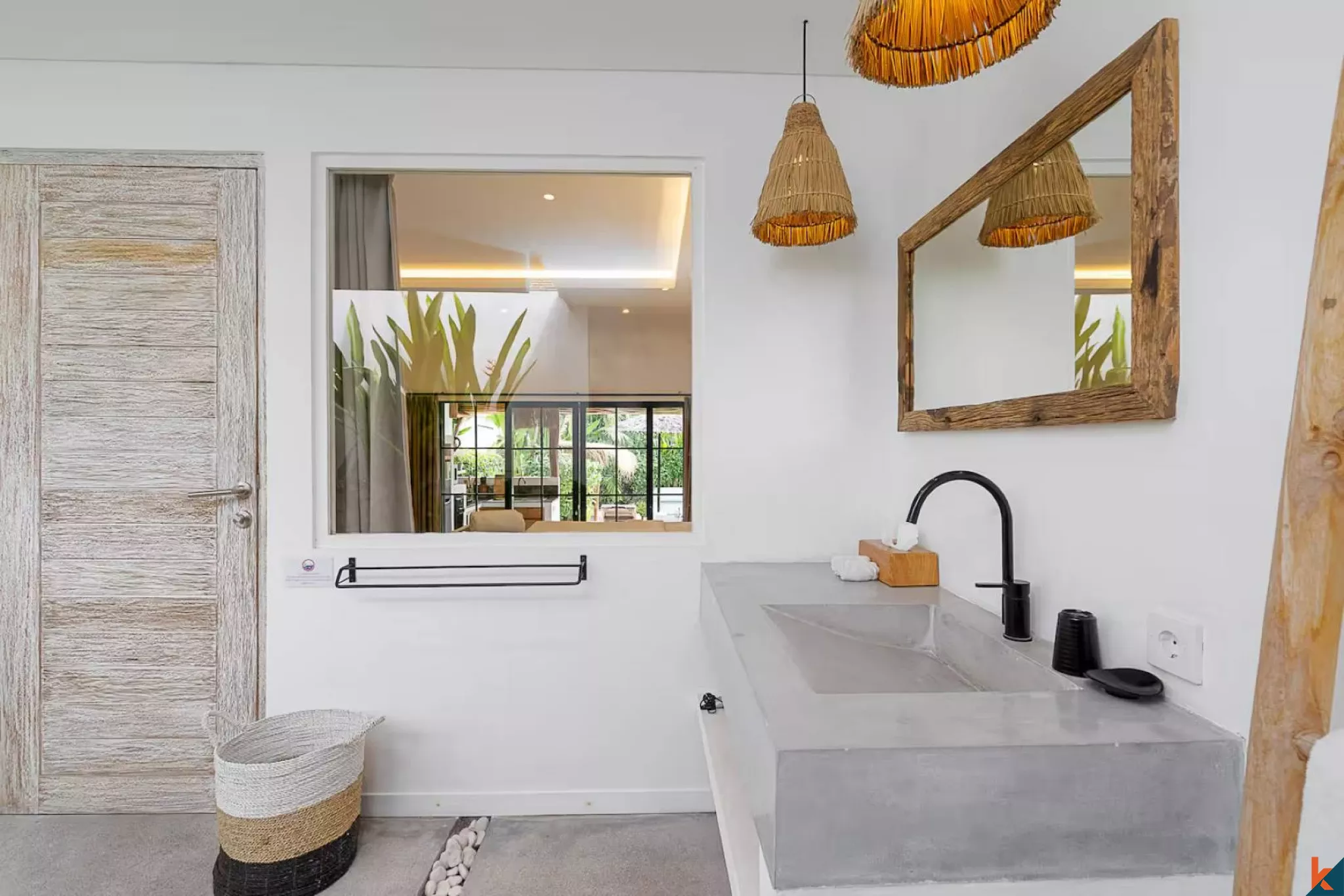 Villas jumelées tropicales modernes à louer à proximité de la plage à Nyanyi