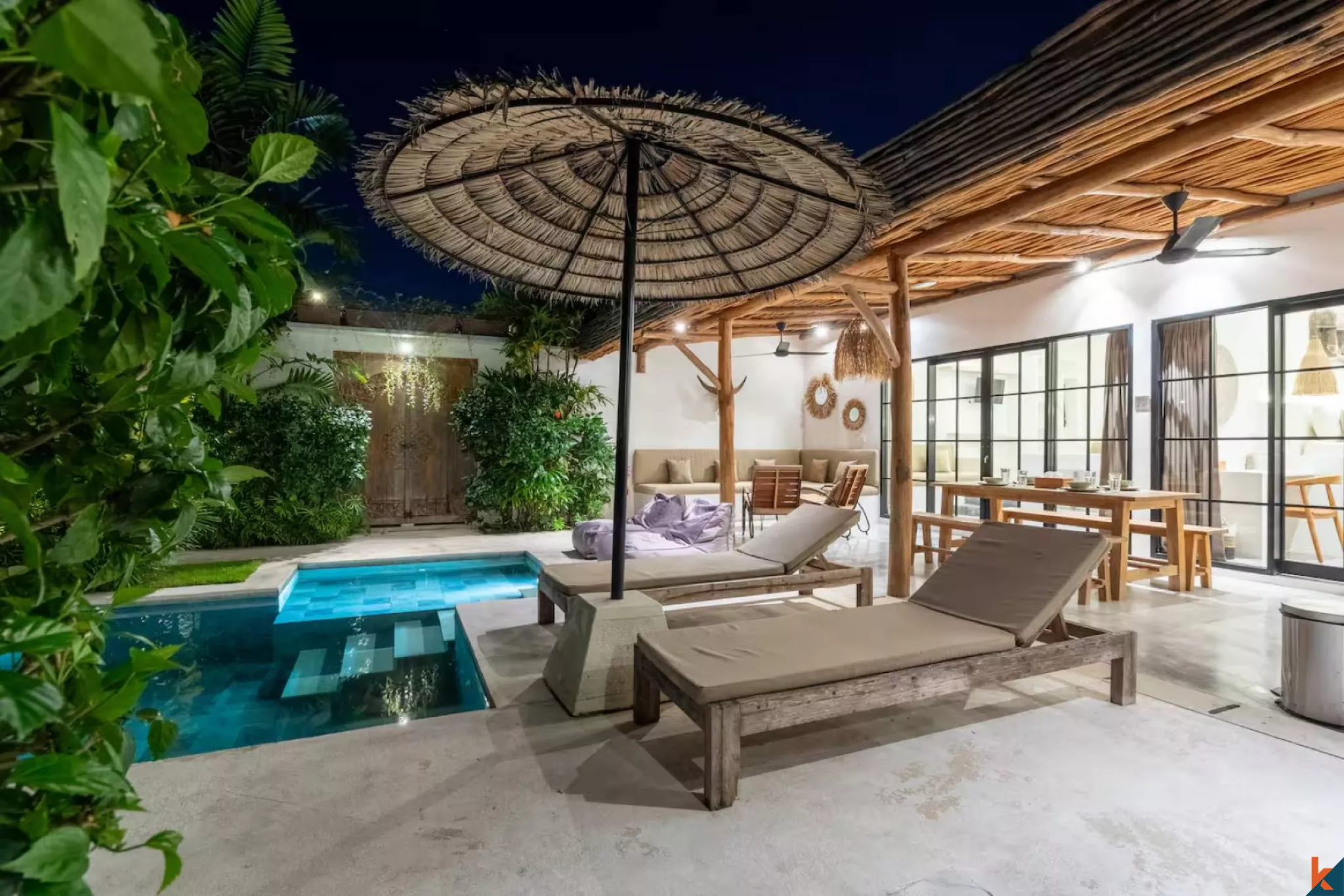 Villas jumelées tropicales modernes à louer à proximité de la plage à Nyanyi