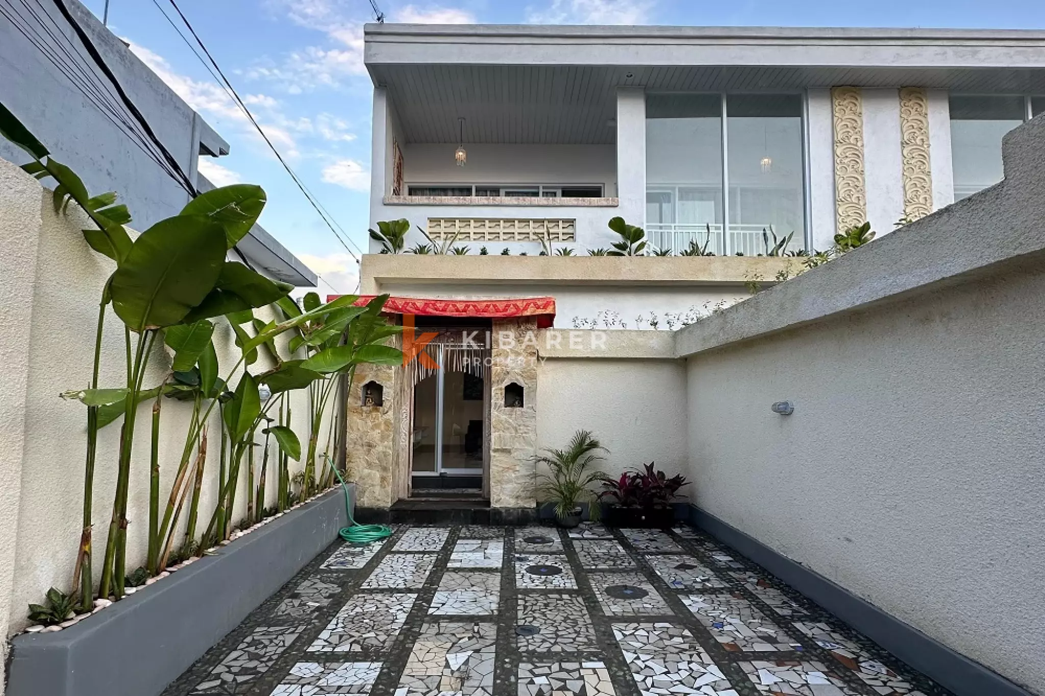Contemporary Two-Bedrooms Villa Near Berawa Market