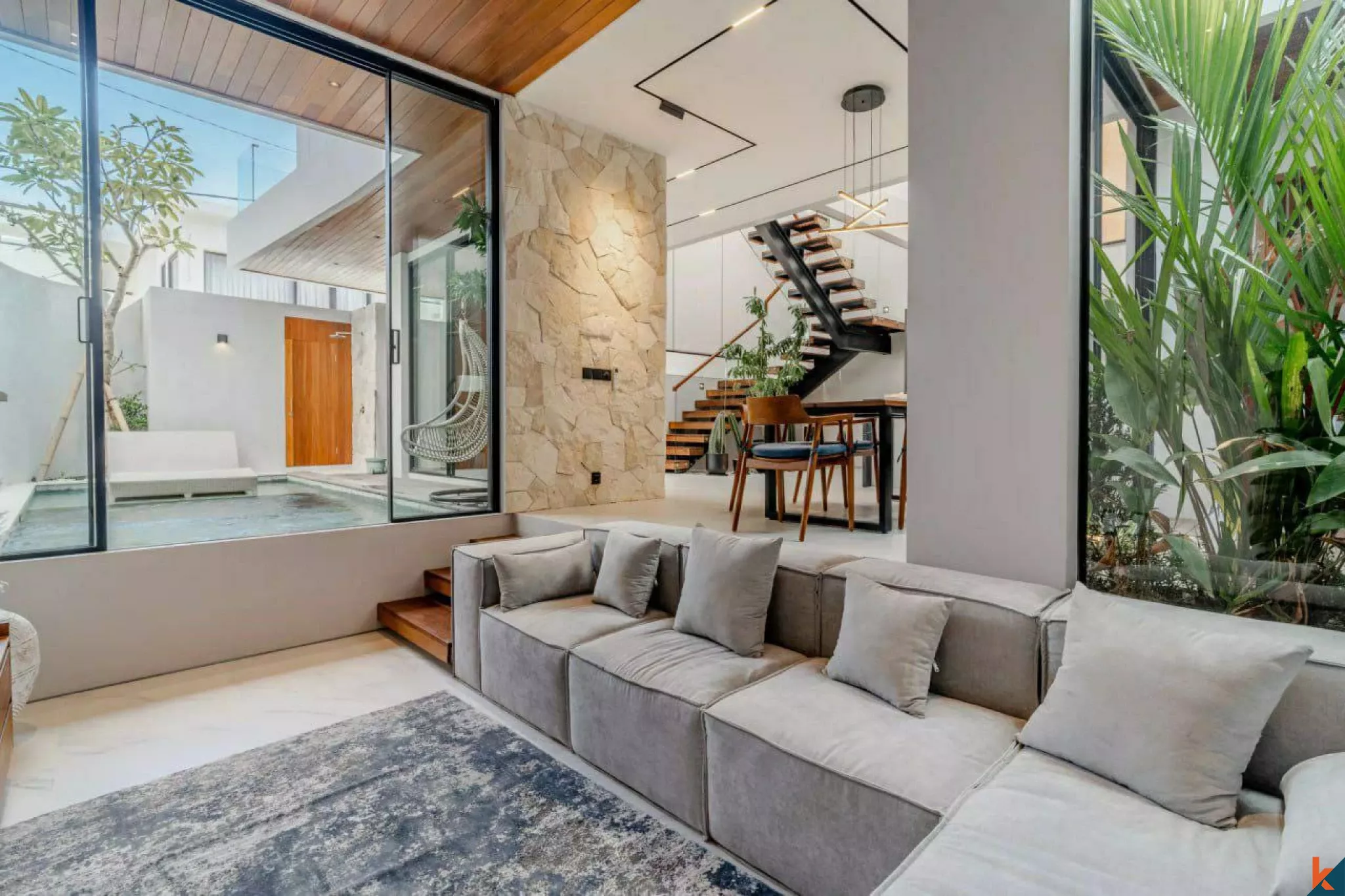 Modern 2-Bedroom Tropical Villa with Open Living in Umalas