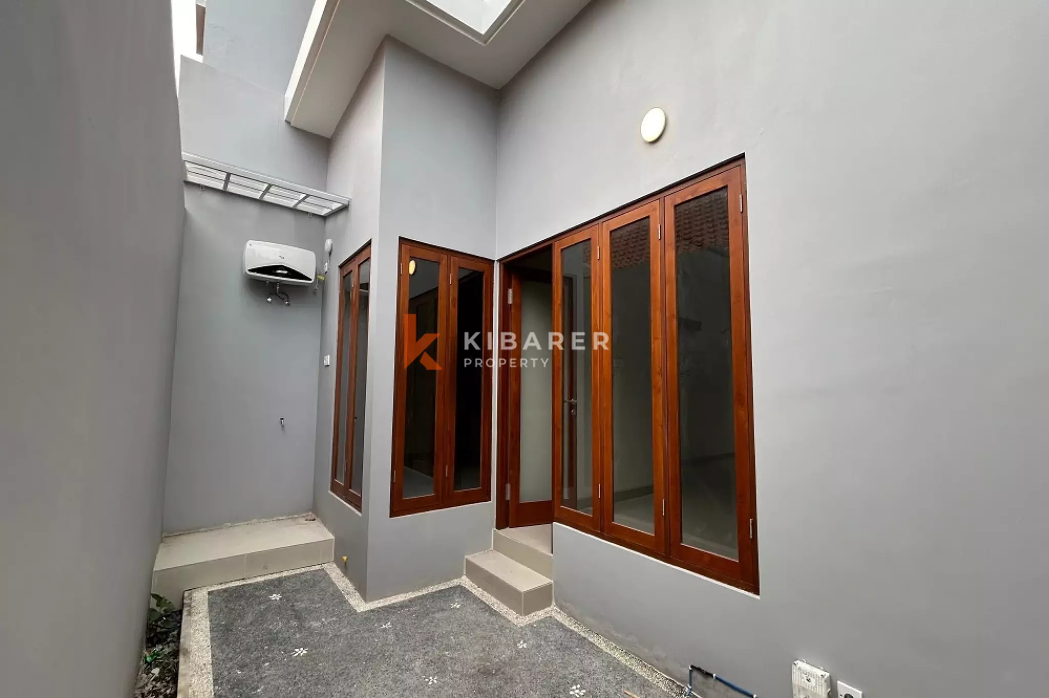 Hunian Fleksibel Tiga Kamar Tidur di Lokasi Strategis Denpasar