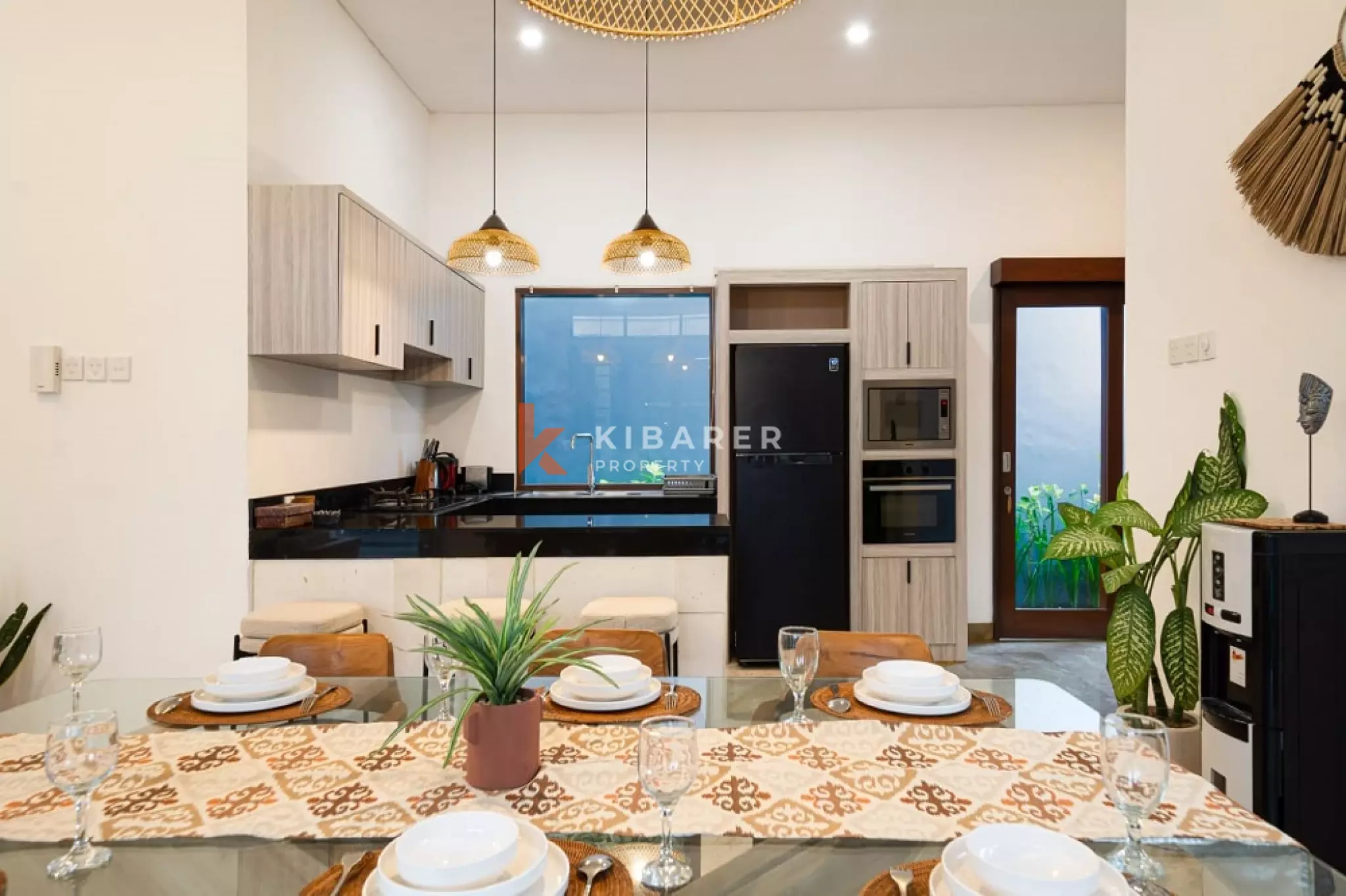 Vie luxueuse dans une villa de trois chambres au centre de Berawa