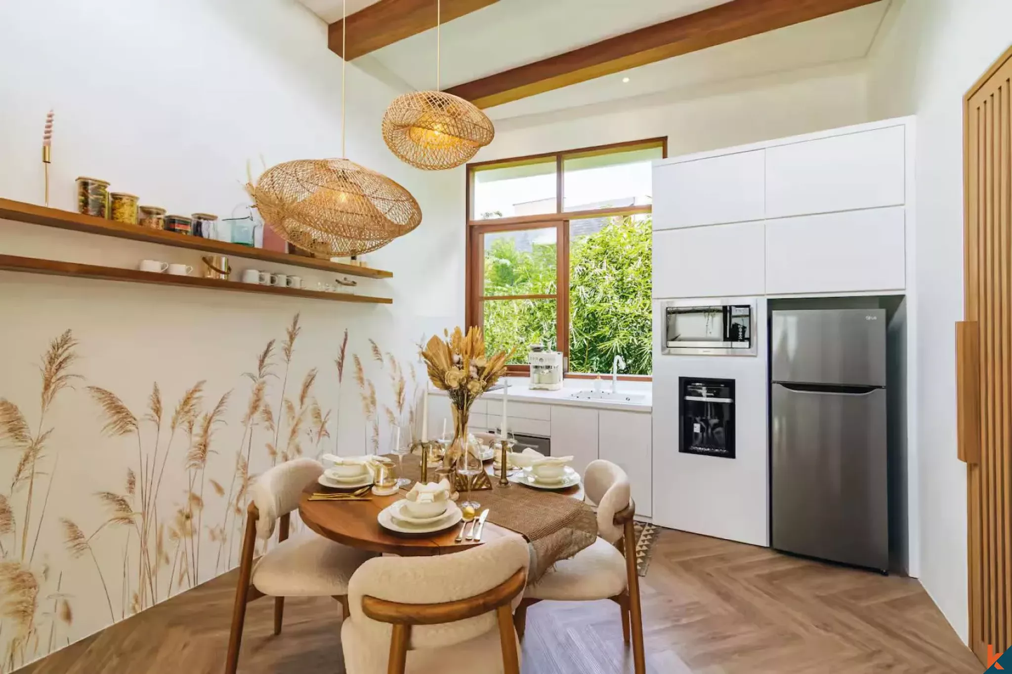 Tropical Haven One Bedroom Leasehold Villa Walking Distance to the Beach in Canggu