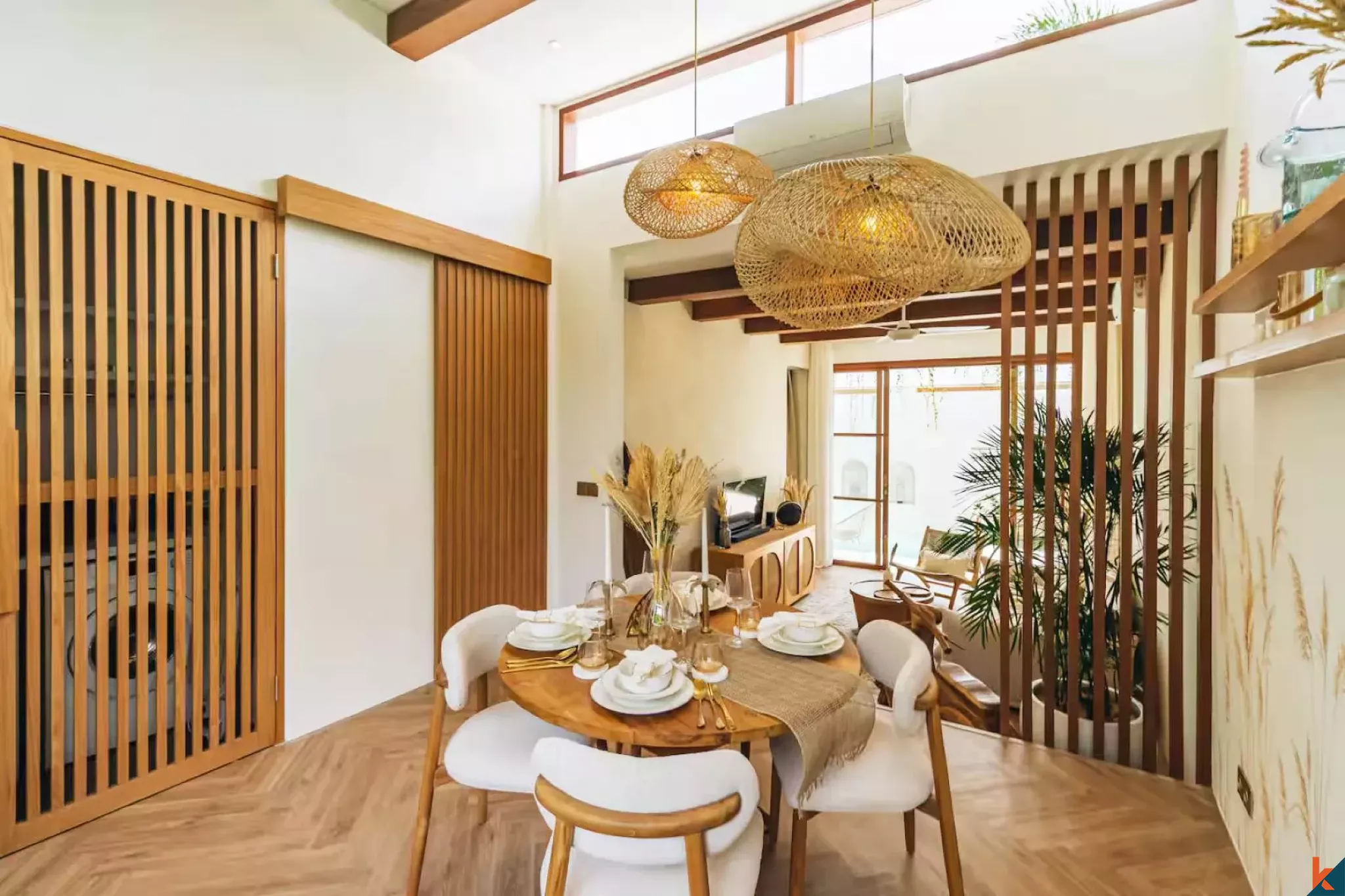 Tropical Haven One Bedroom Leasehold Villa Walking Distance to the Beach in Canggu