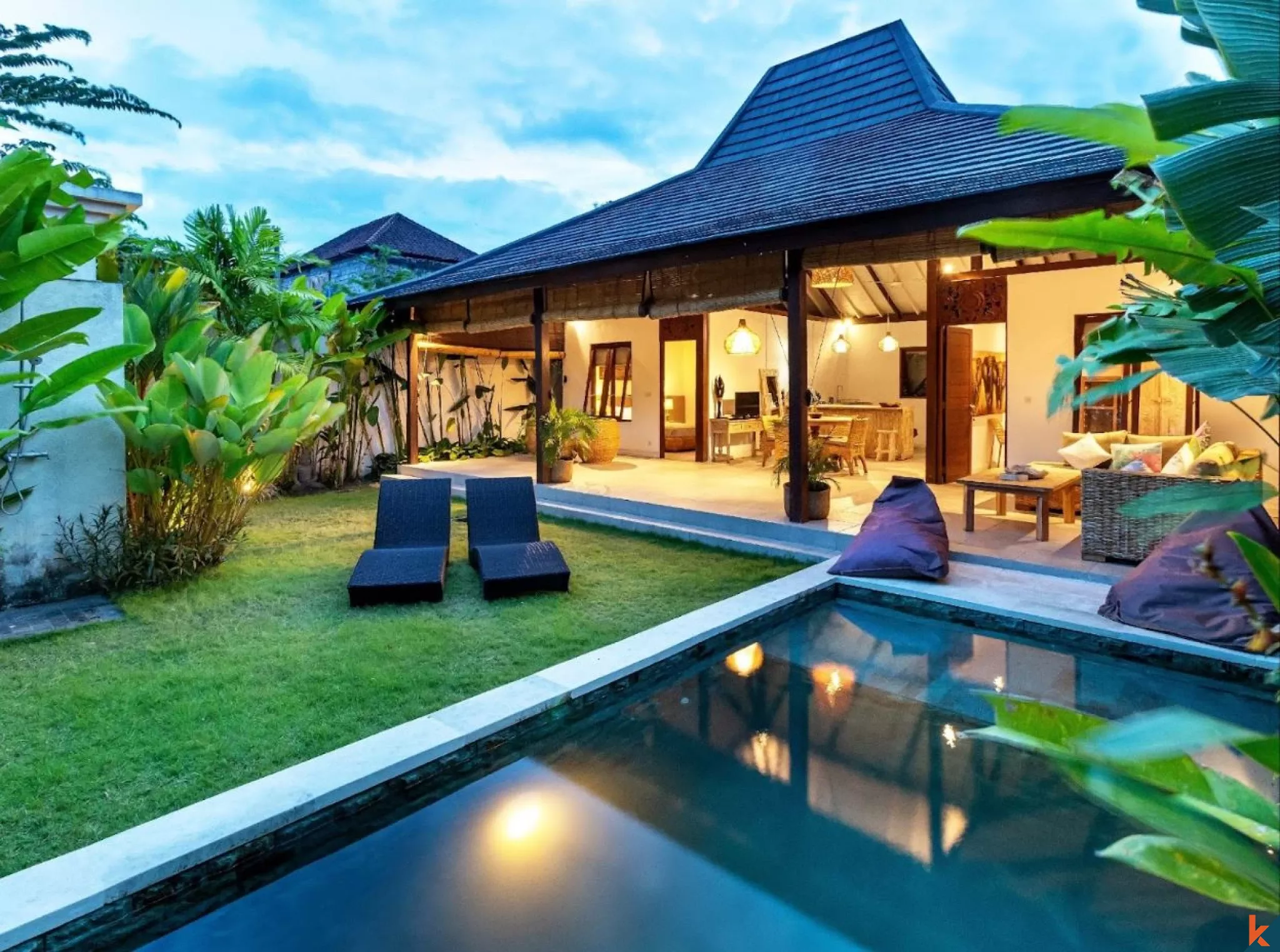 Tropical 2-Bedroom Villa with Private Pool in Kerobokan