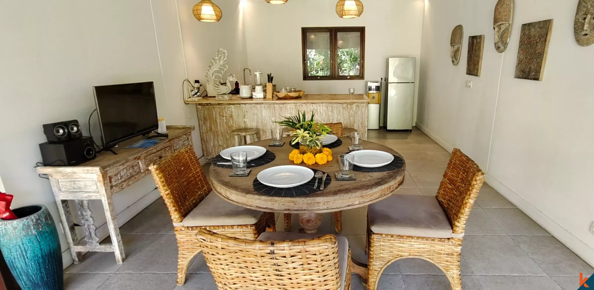 Tropical 2-Bedroom Villa with Private Pool in Kerobokan