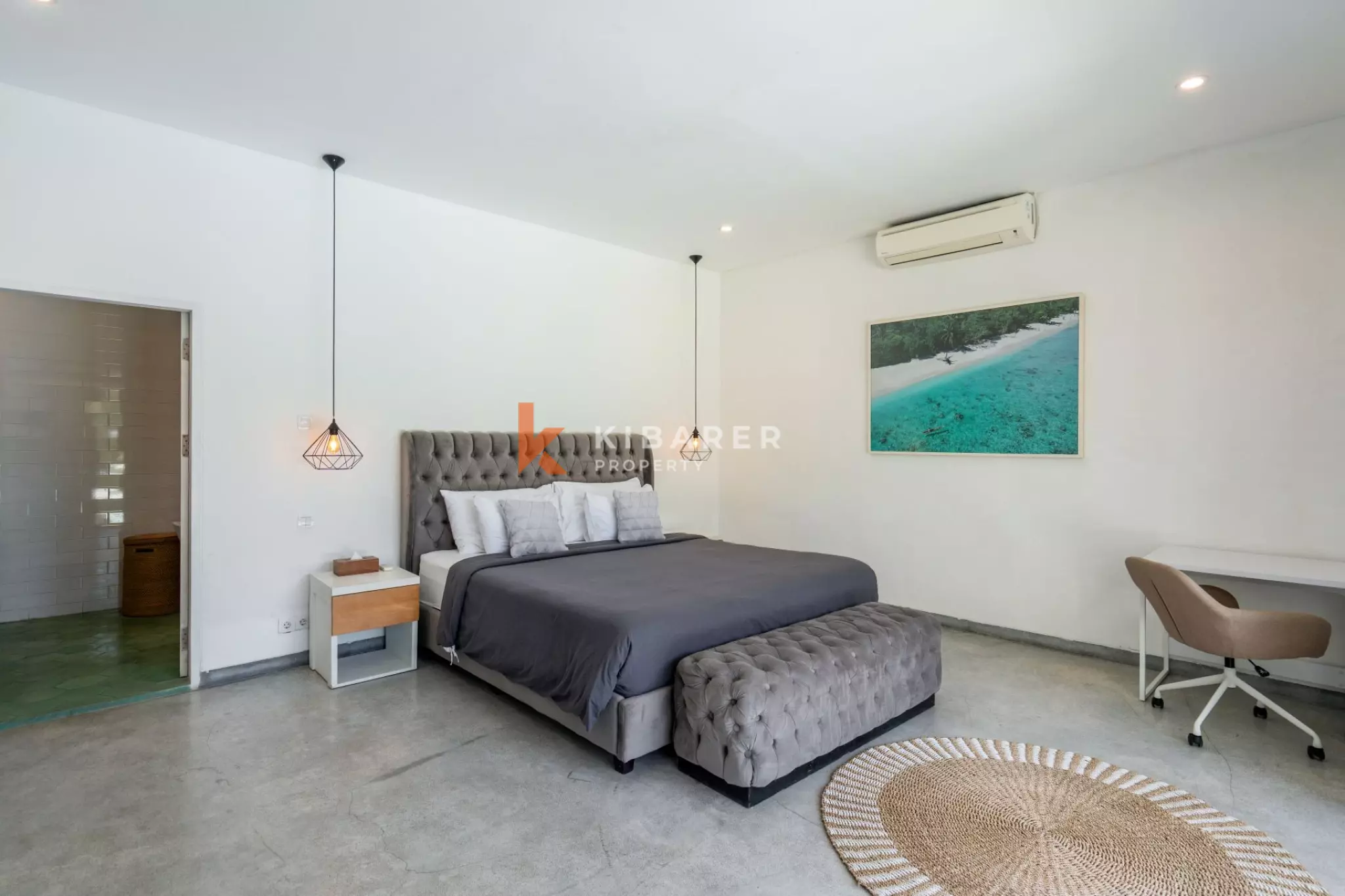 Rare villa de cinq chambres avec jardin clos à Canggu