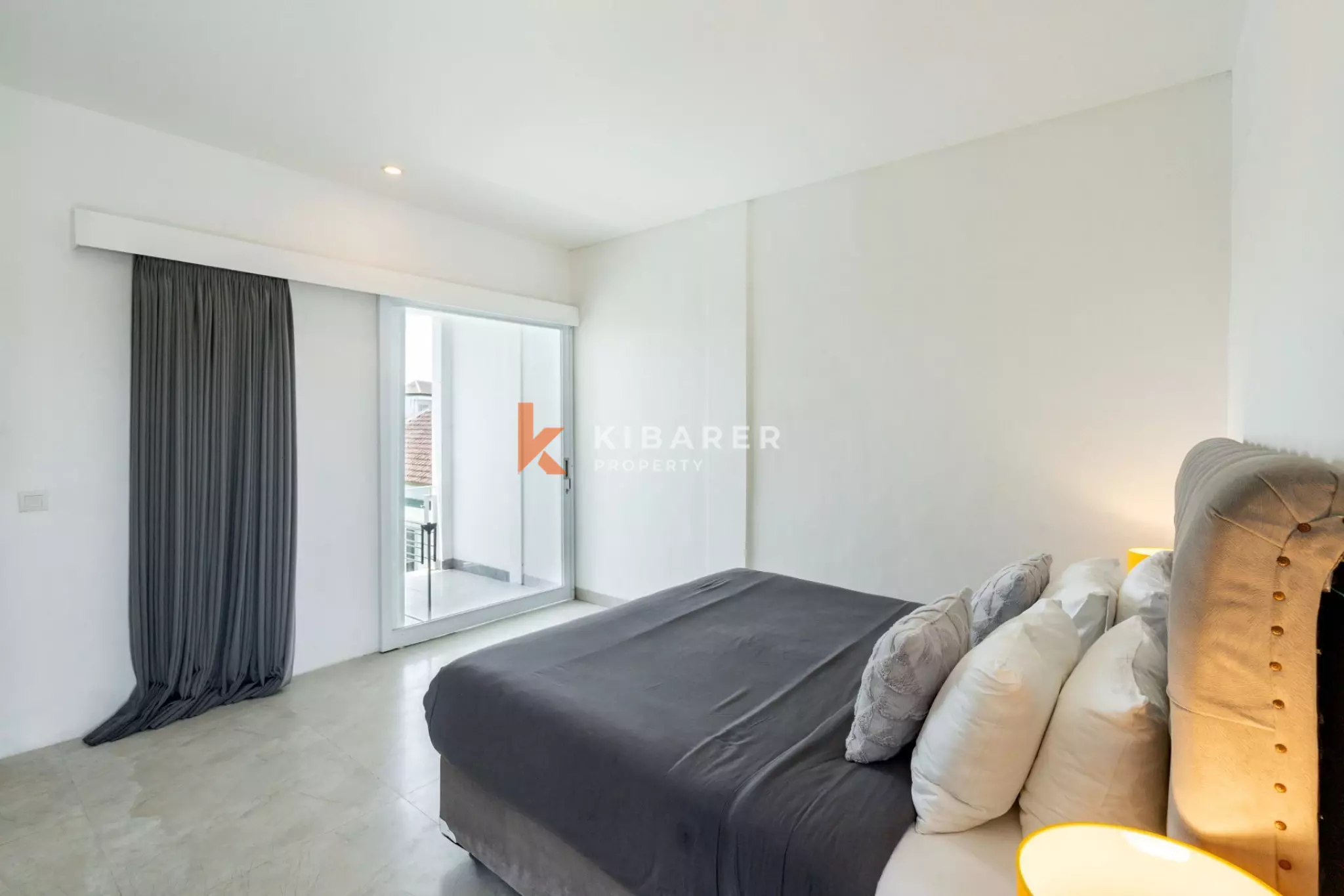 Rare villa de cinq chambres avec jardin clos à Canggu