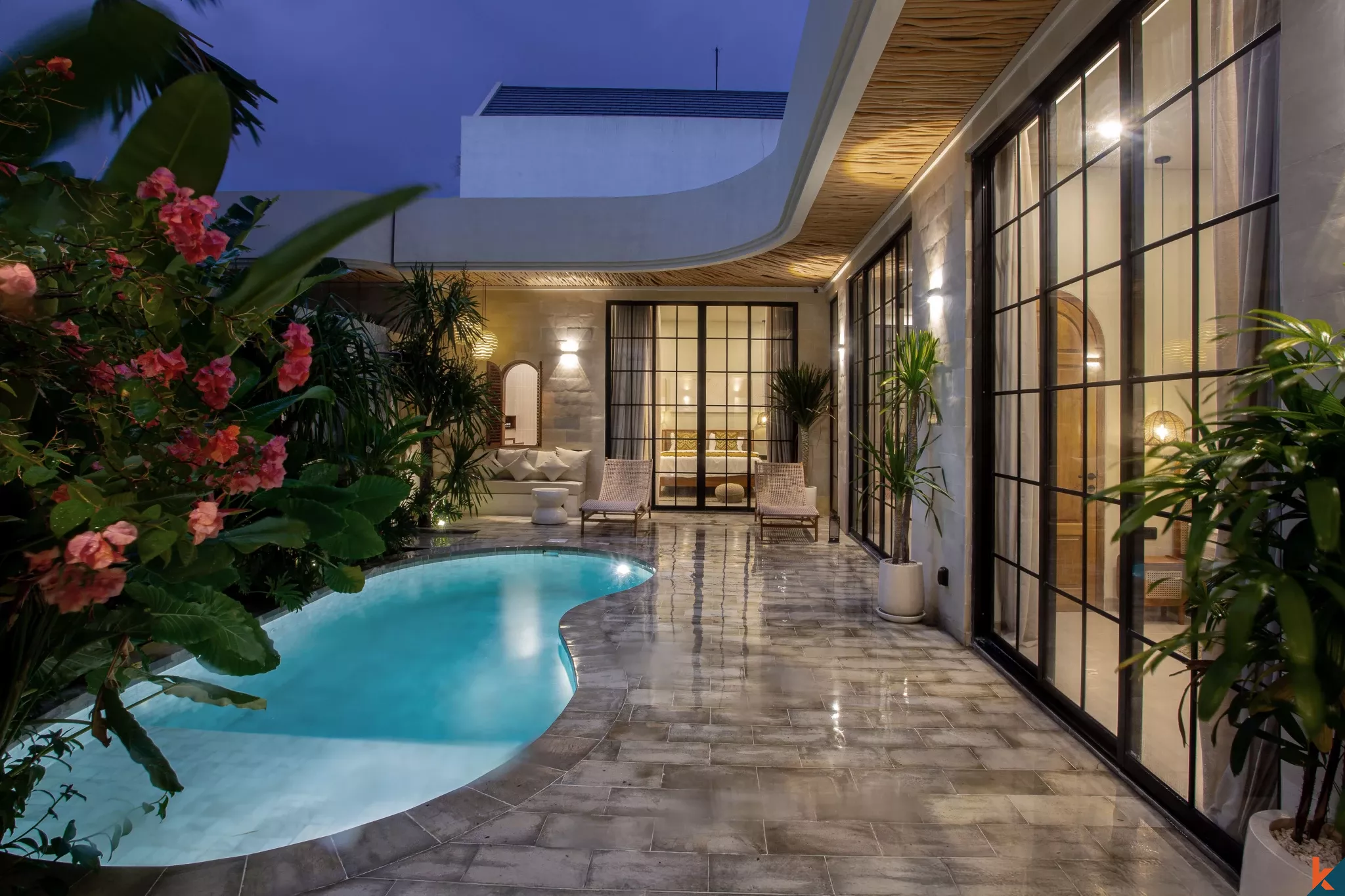 Vila Pribadi Elegan 2 Kamar Tidur dengan Kolam Renang di Cemagi yang Tenang