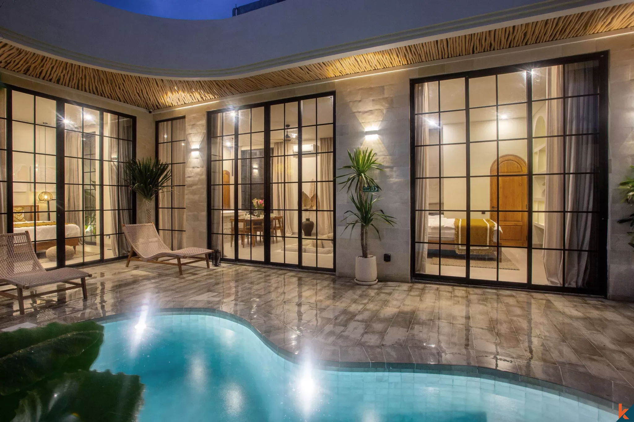 Vila Pribadi Elegan 2 Kamar Tidur dengan Kolam Renang di Cemagi yang Tenang