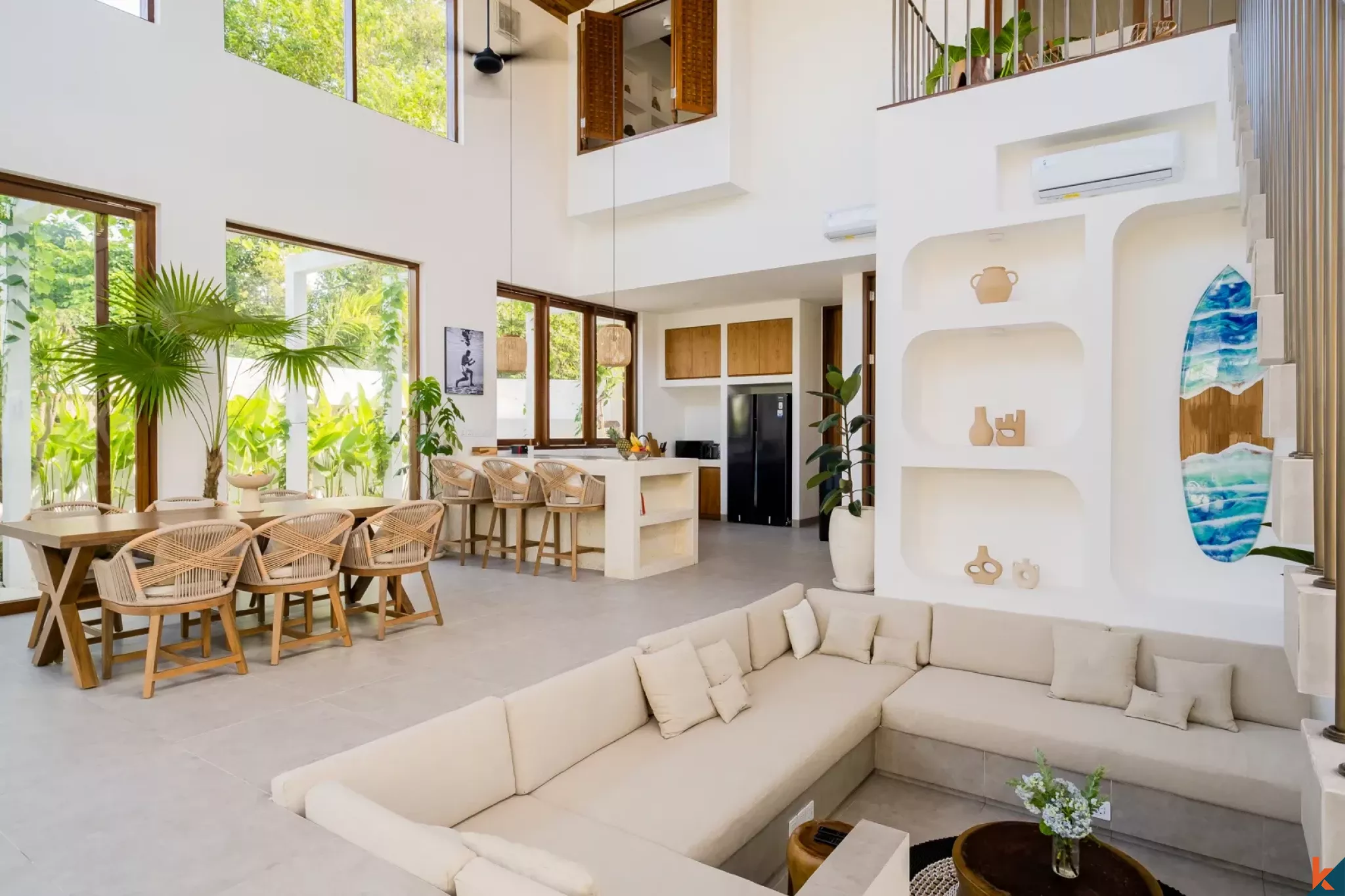 Vila sewa dua kamar tidur yang stylish dan baru di Ungasan