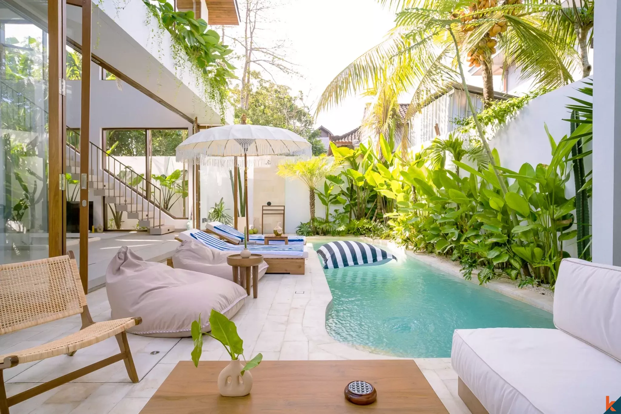 Vila sewa dua kamar tidur yang stylish dan baru di Ungasan