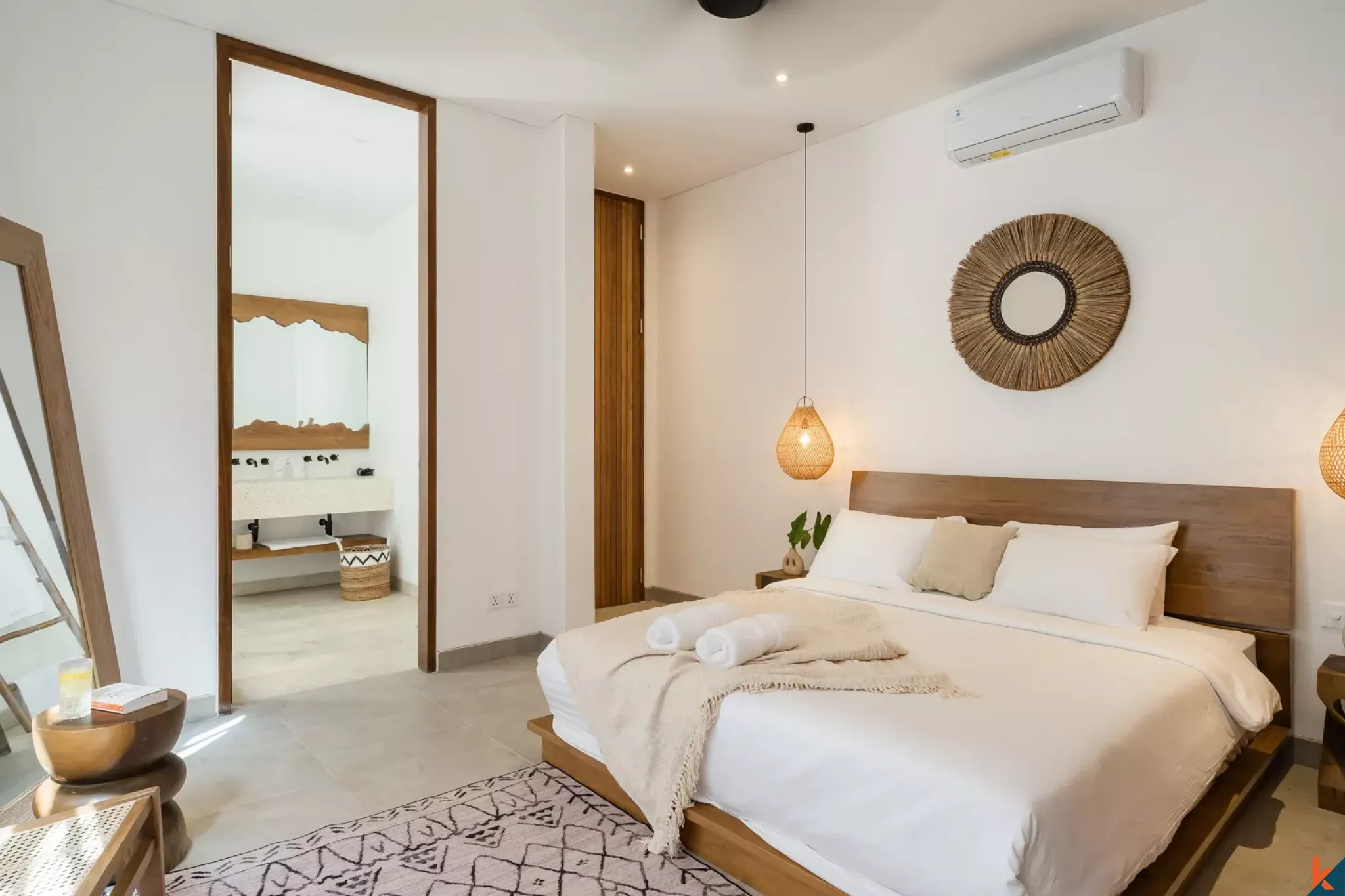 Vila sewa dua kamar tidur yang stylish dan baru di Ungasan