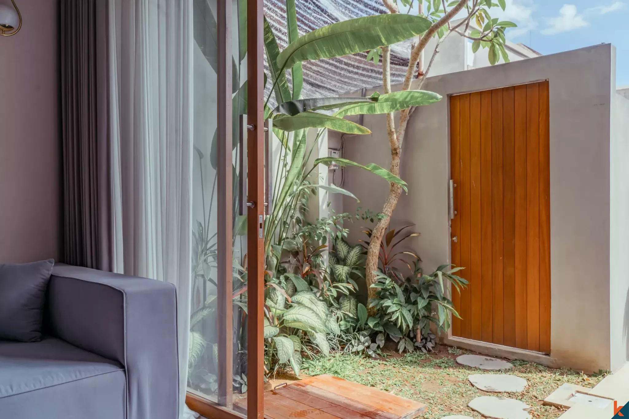 Dijual Villa Satu Kamar Tidur yang Menawan di Kayu Tulang