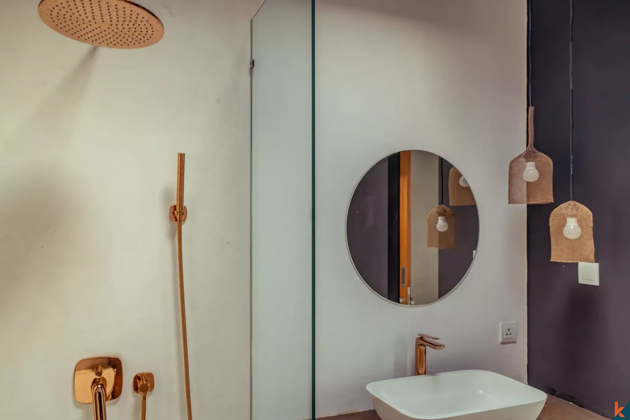 Dijual Villa Satu Kamar Tidur yang Menawan di Kayu Tulang