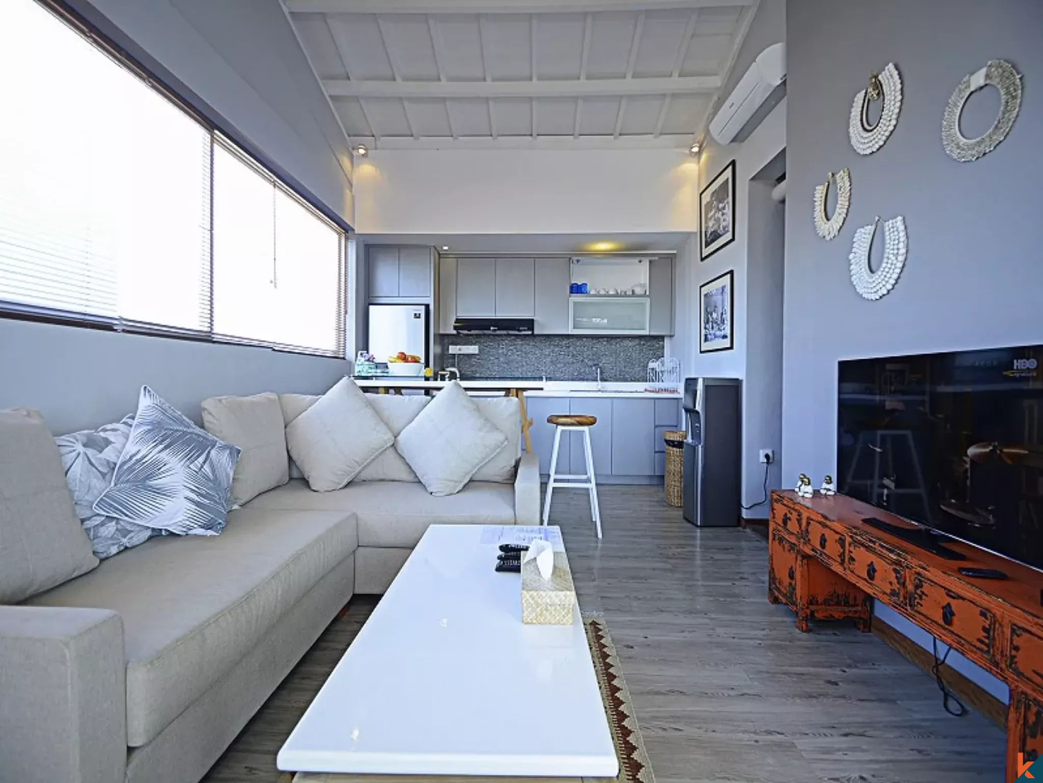 Great one bedroom penthouse with private pool and amazing beach view