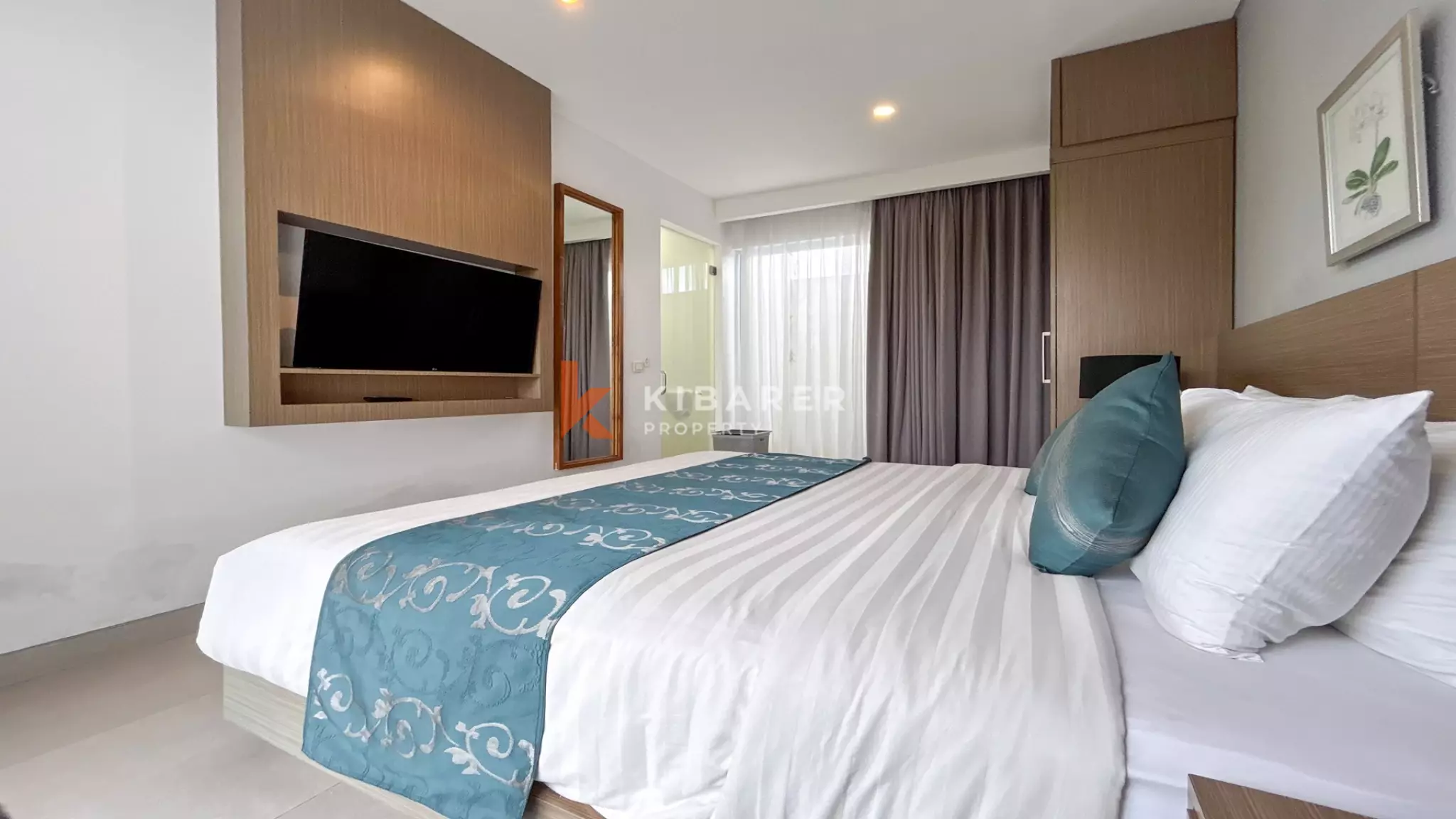 Your Private Getaway: Two-Bedroom Enclosed Living Villa in Ungasan