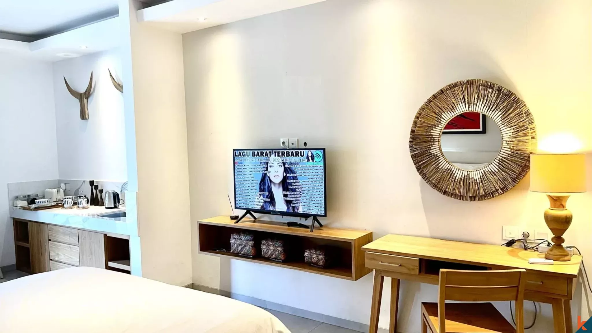 Charming One Bedroom Studio Suite with Comfort for Lease in Kerobokan