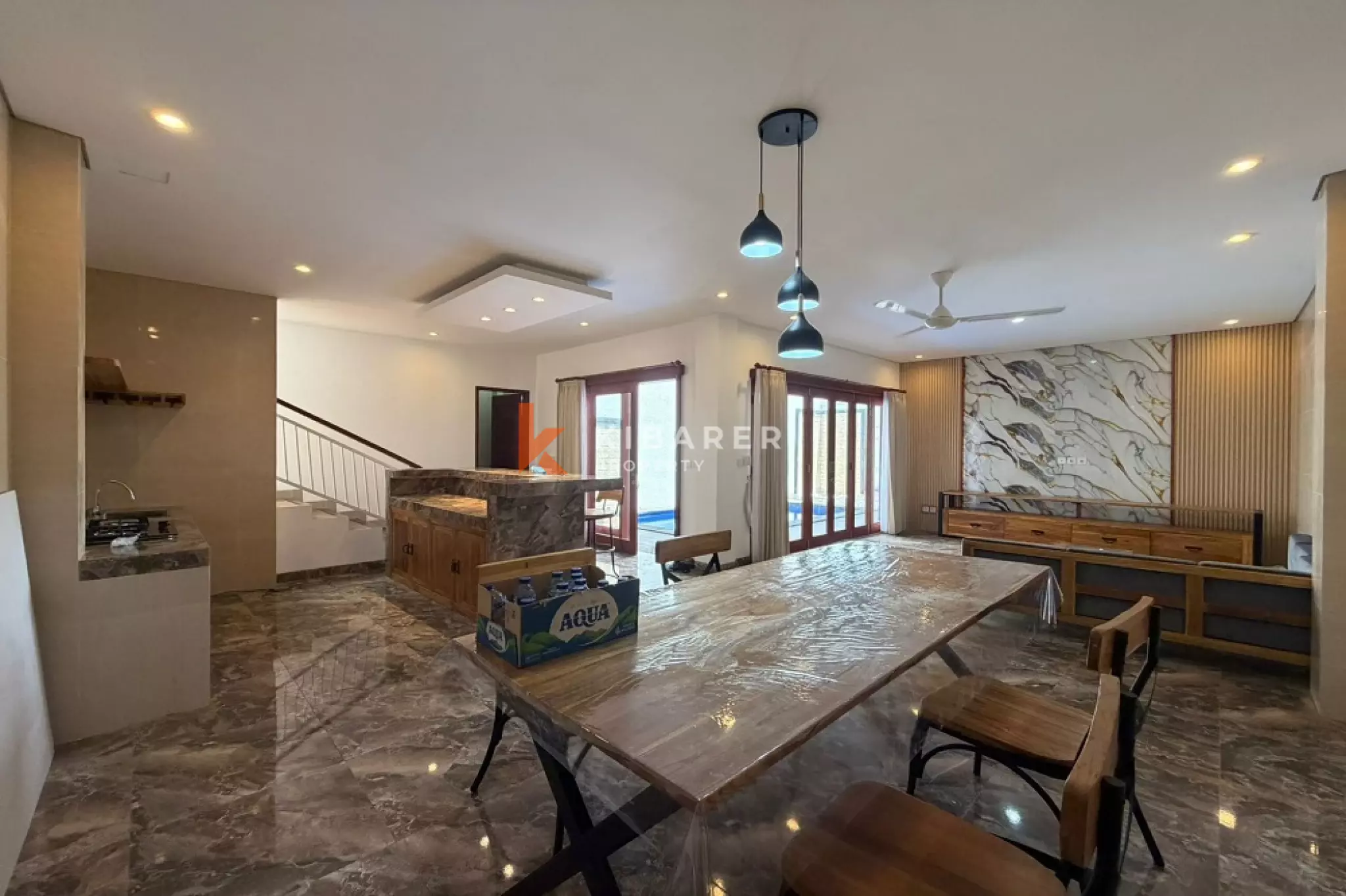 Villa Modern Dua Kamar Tidur yang Nyaman di Padangsambian