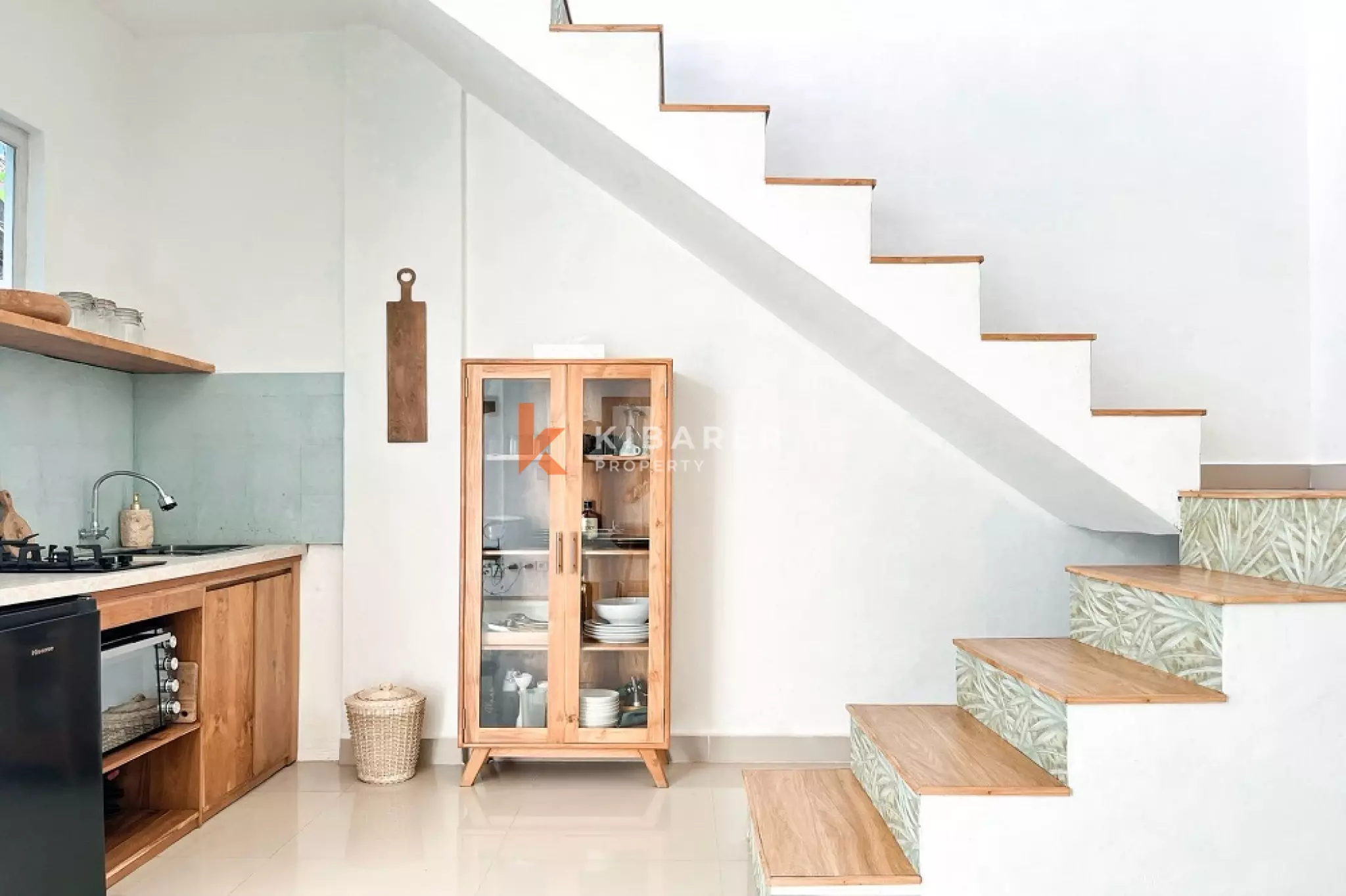 Over Lease Minimalist Two-Bedrooms Villa with Generous Garden