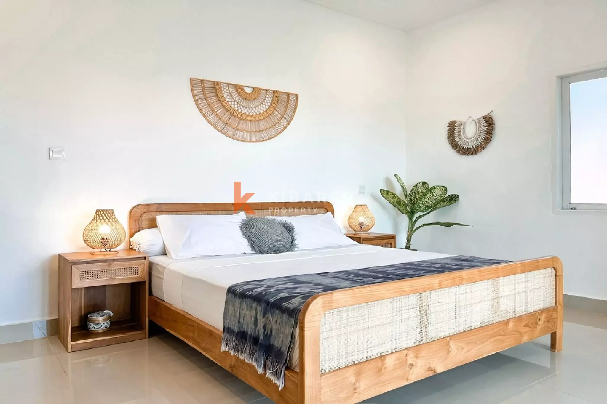 Over Lease Minimalist Two-Bedrooms Villa with Generous Garden