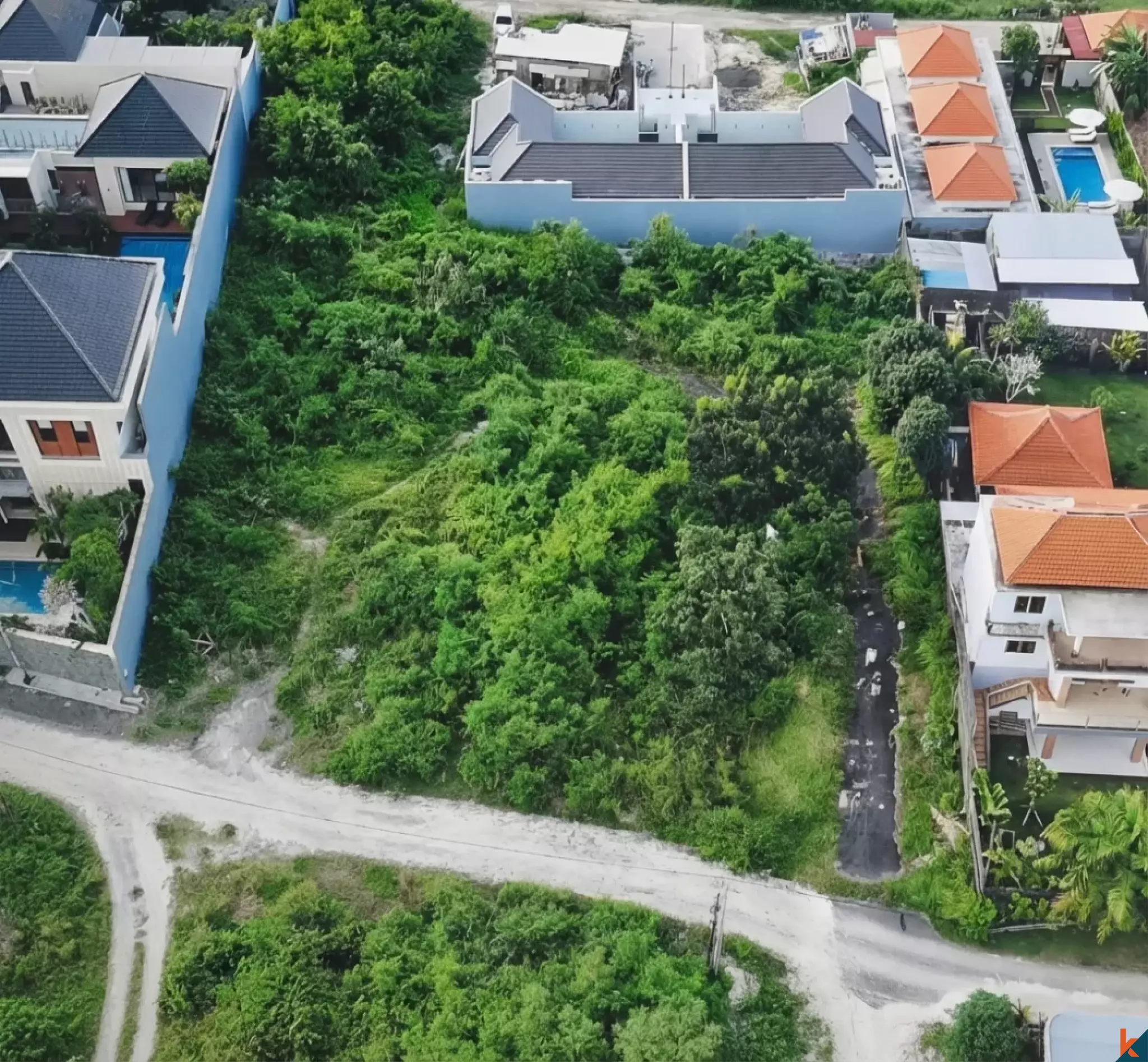 Terrain de premier choix en pleine propriété de quatre Ares carrés à Ungasan