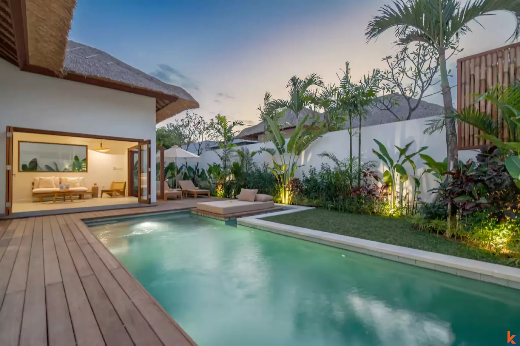 Tropical One Bedroom Leasehold Villa Near Nyanyi Beach