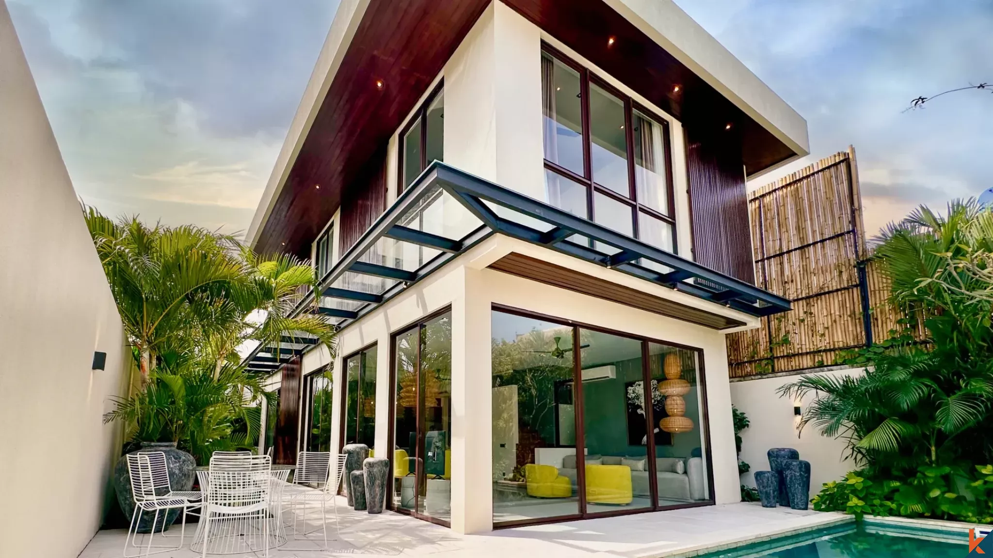 Villa neuve et élégante de quatre chambres à louer à Umalas - Klecung