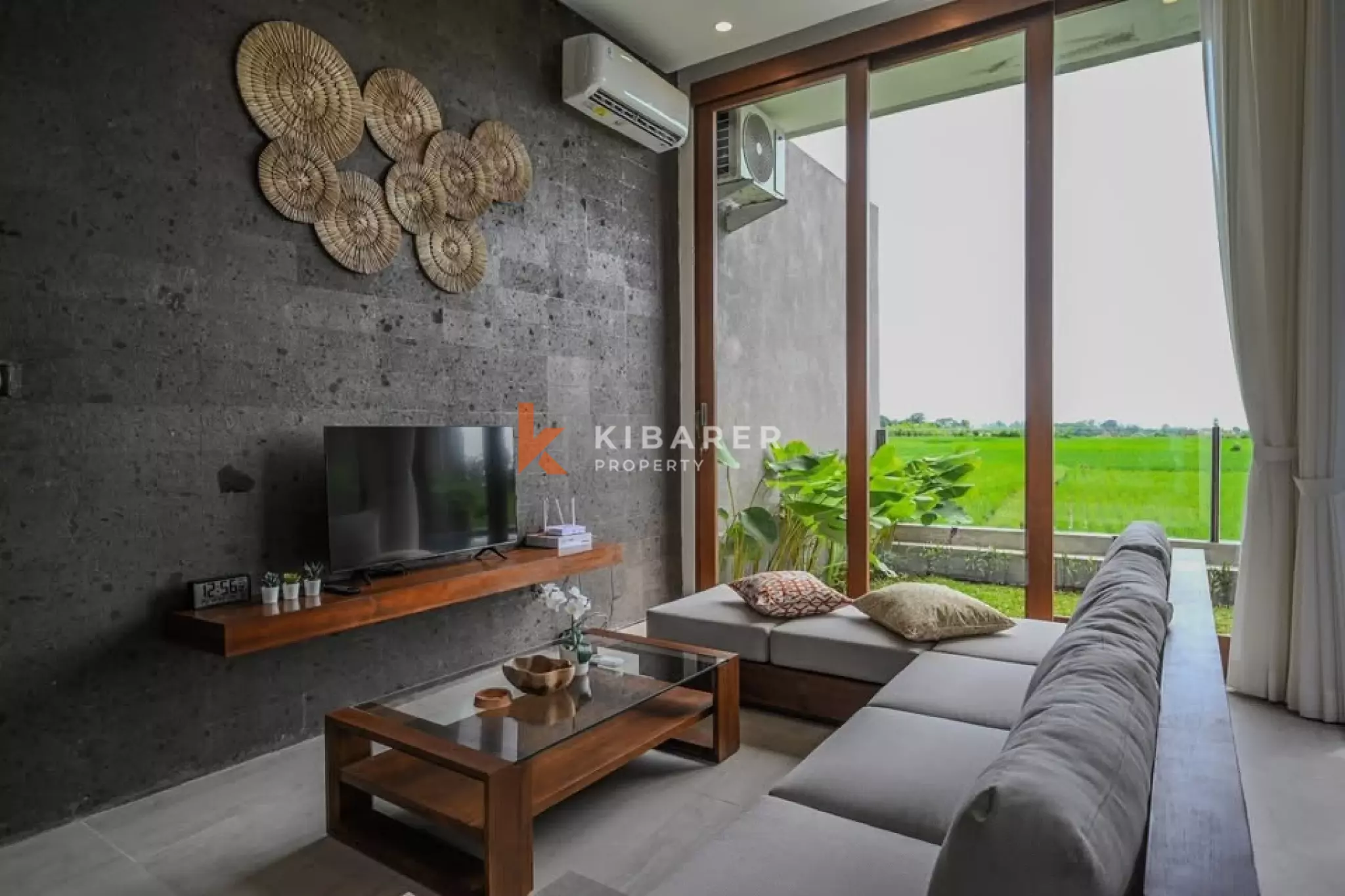 Modern Beachside Two Bedroom Villa with Private Pool and Paddy Views Kedungu