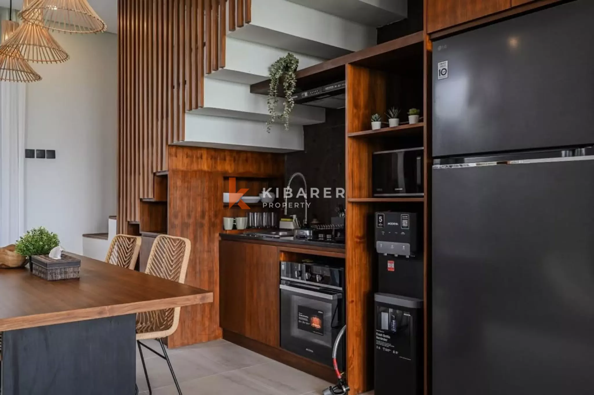 Modern Beachside Two Bedroom Villa with Private Pool and Paddy Views Kedungu