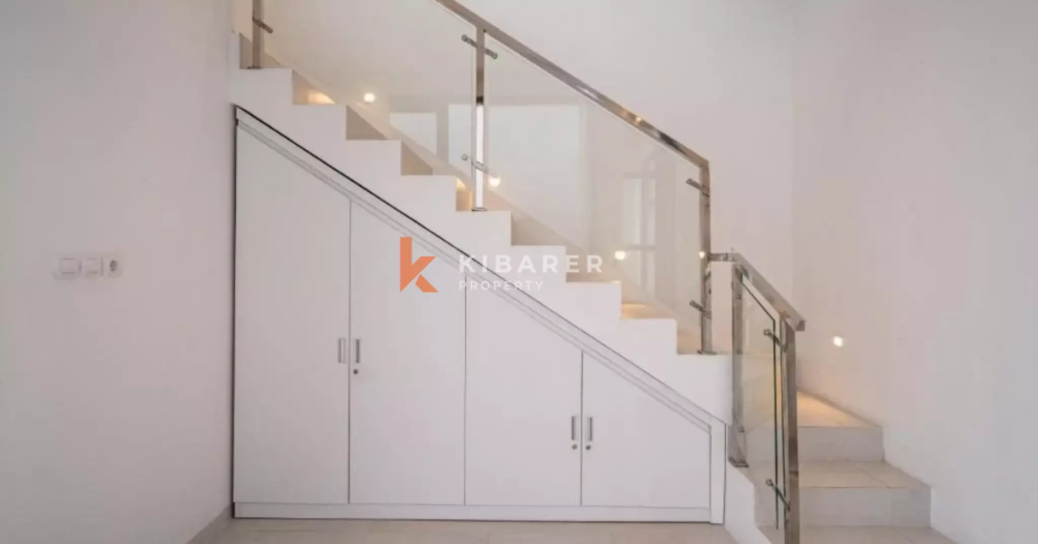 Brand New Mediterranean Three-Bedroom Villal in Ungasan (FREE SCOOTER RENTAL INCLUDED)