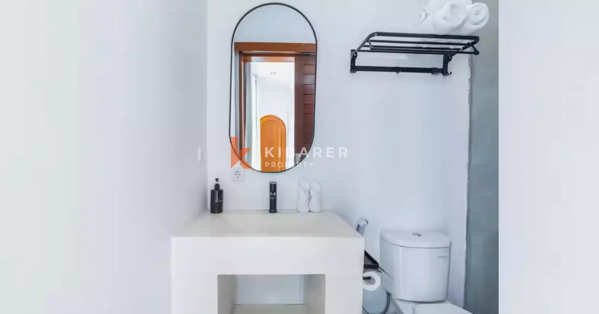 Brand New Mediterranean Three-Bedroom Villal in Ungasan (FREE SCOOTER RENTAL INCLUDED)