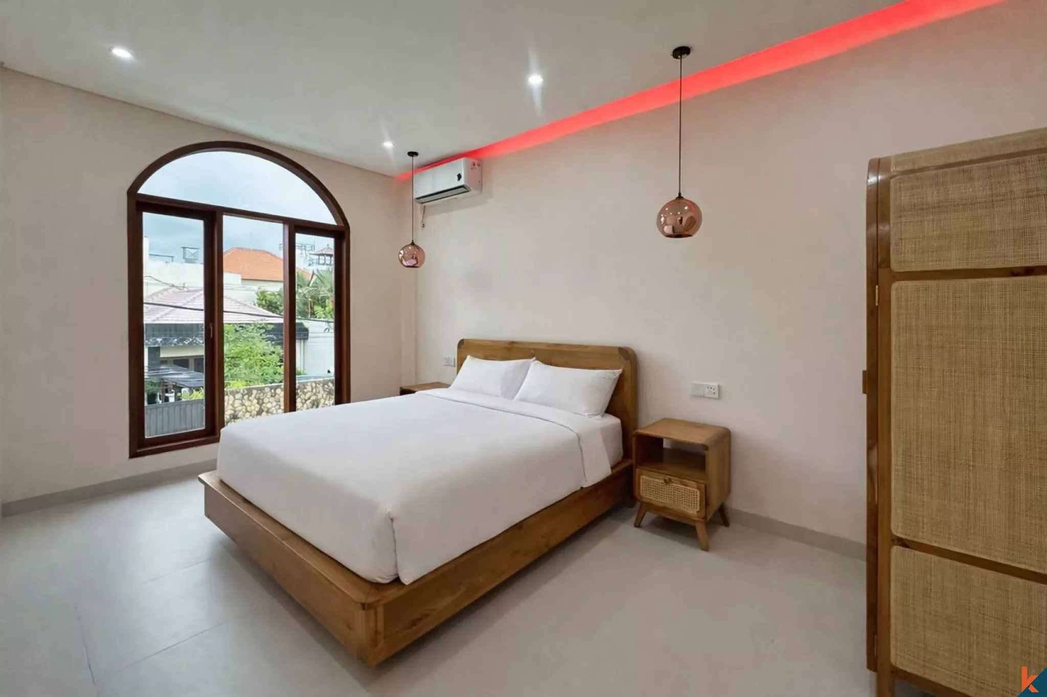 Villa modern hak milik dengan smart system untuk dijual di Jimbaran