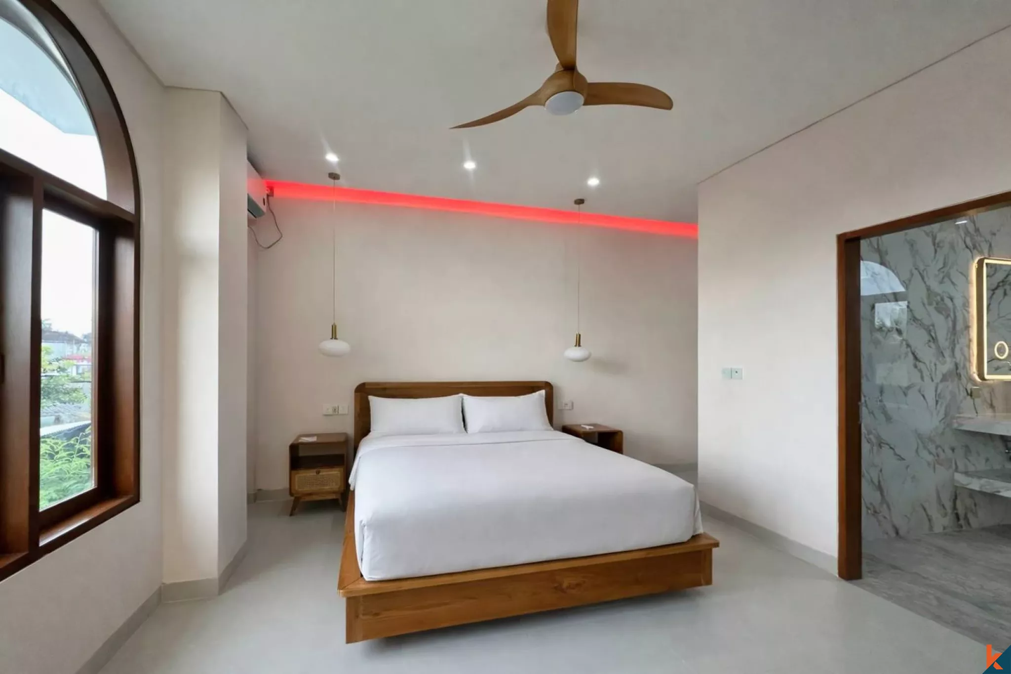 Villa modern hak milik dengan smart system untuk dijual di Jimbaran