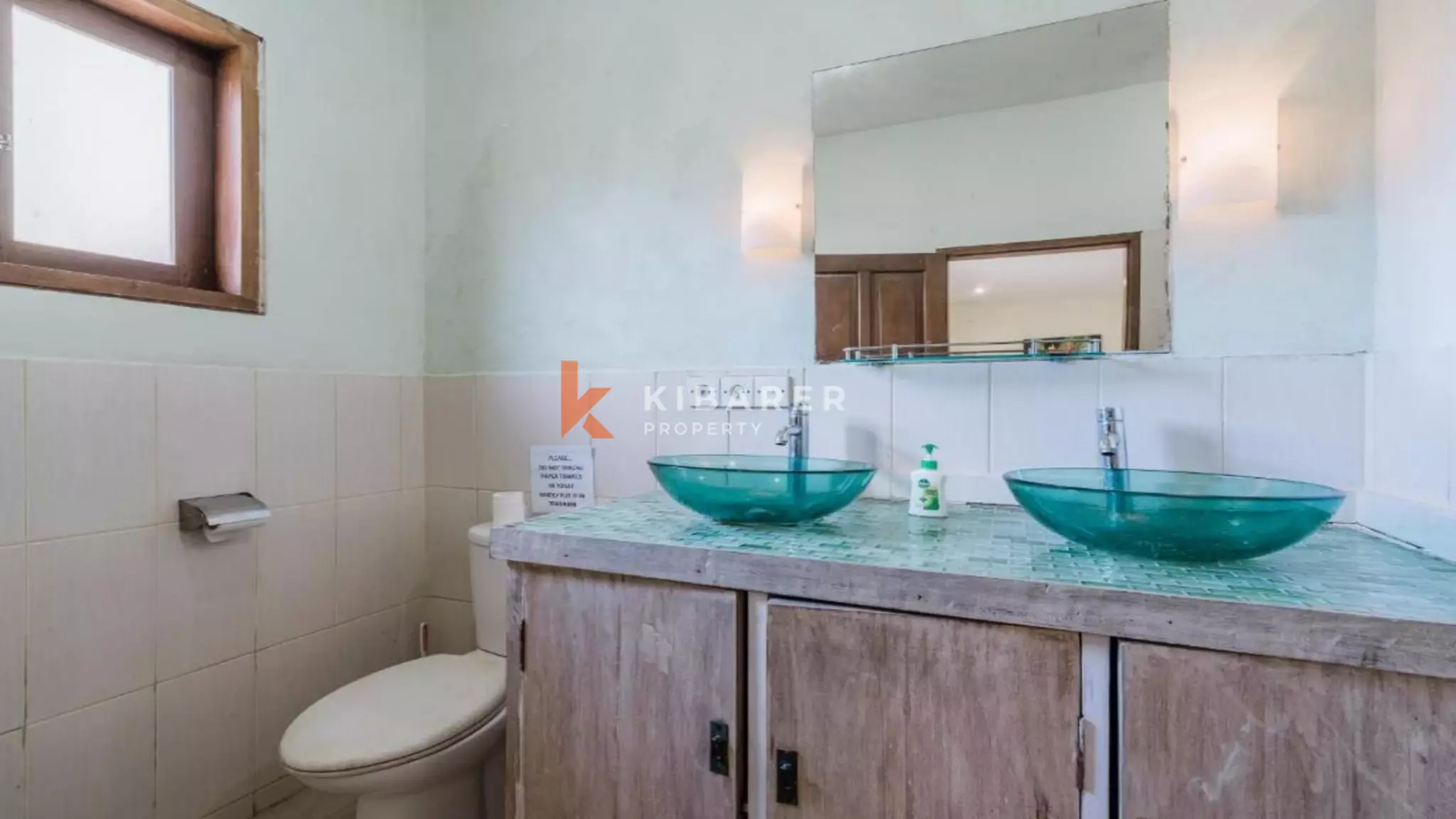 Spacious Four-Bedroom Private Villa with Pool in Seminyak