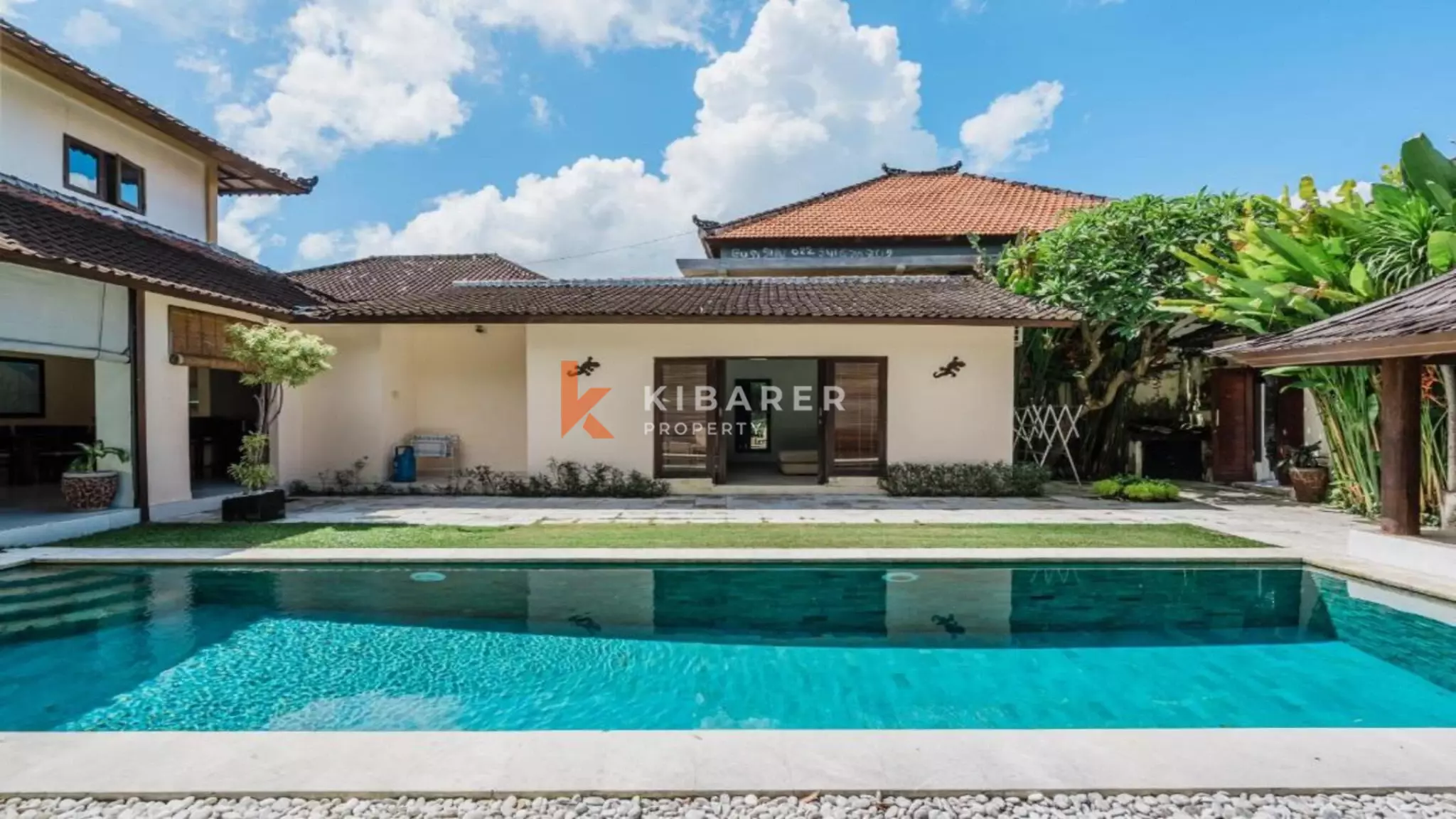 Spacious Four-Bedroom Private Villa with Pool in Seminyak