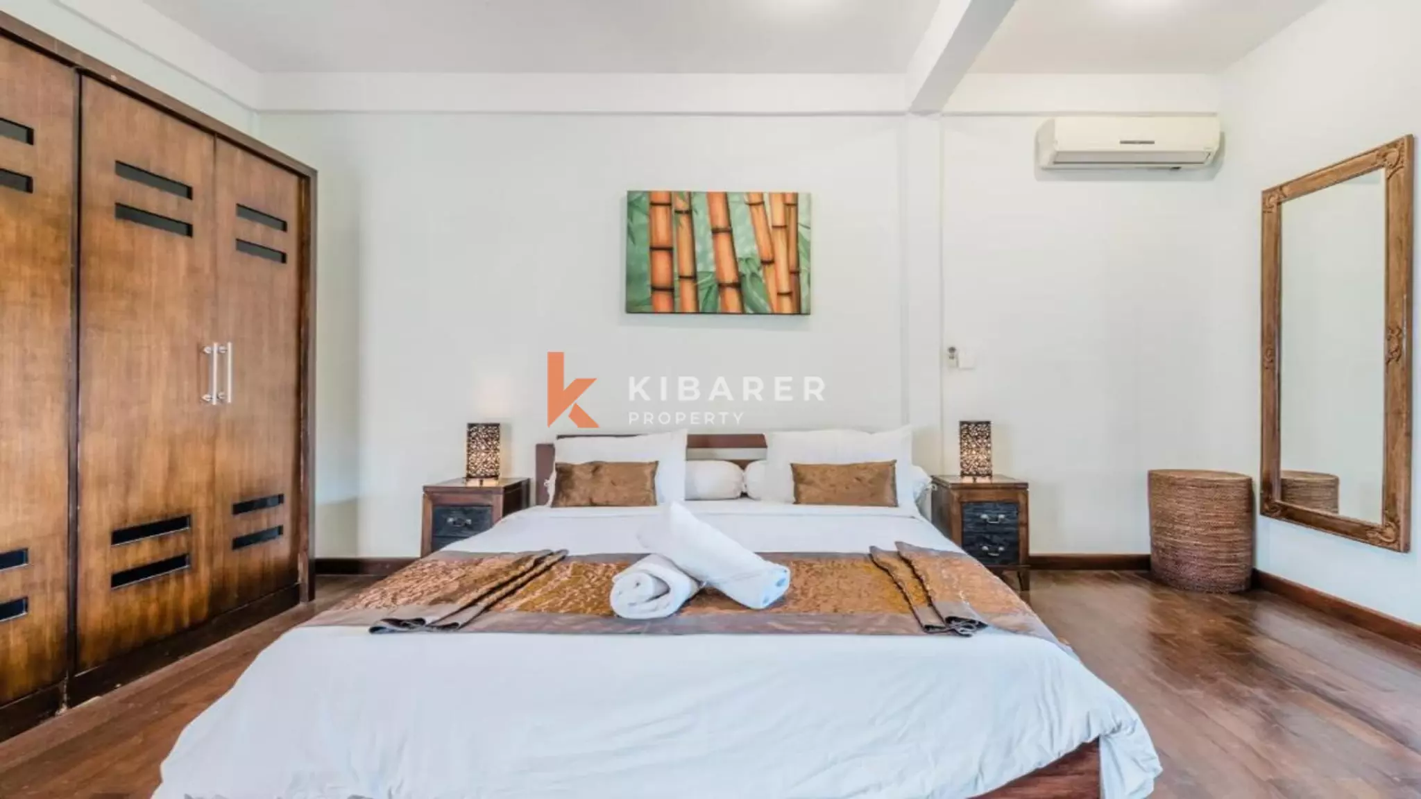 Spacious Four-Bedroom Private Villa with Pool in Seminyak