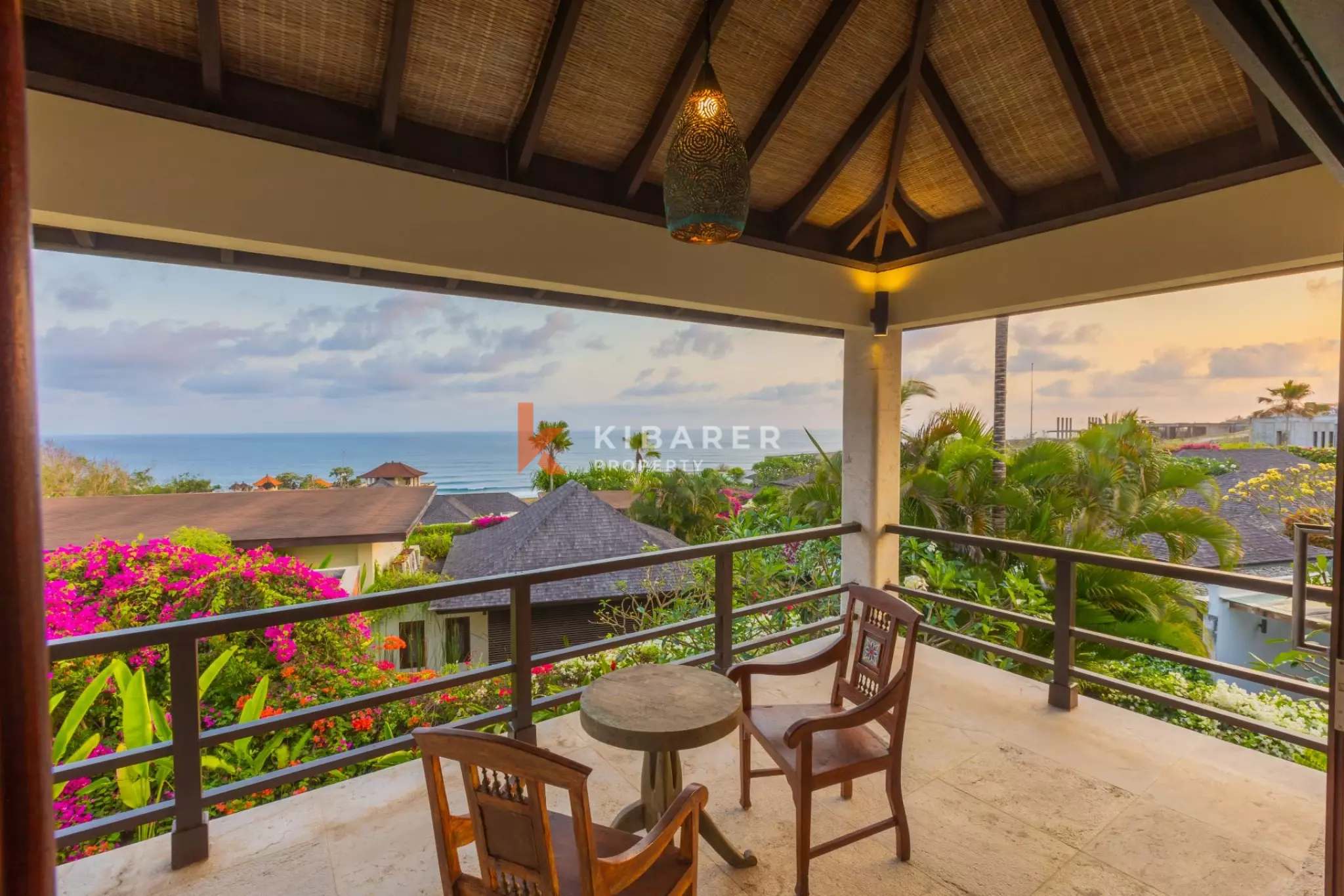 Where the Ocean Meets the Sky - A Six Bedroom Hilltop Villa in Kutuh