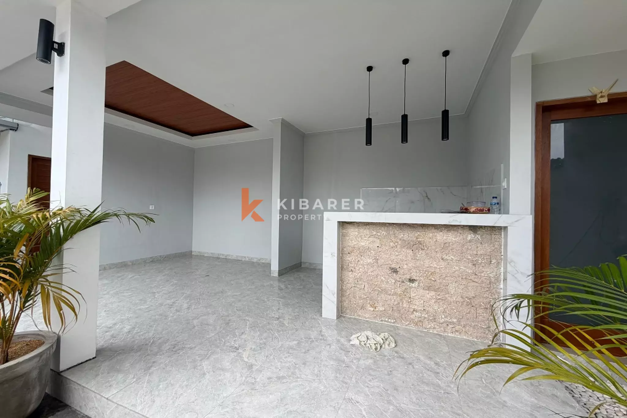 Simple Balinese Two-Bedrooms Open Living Between Berawa-Canggu