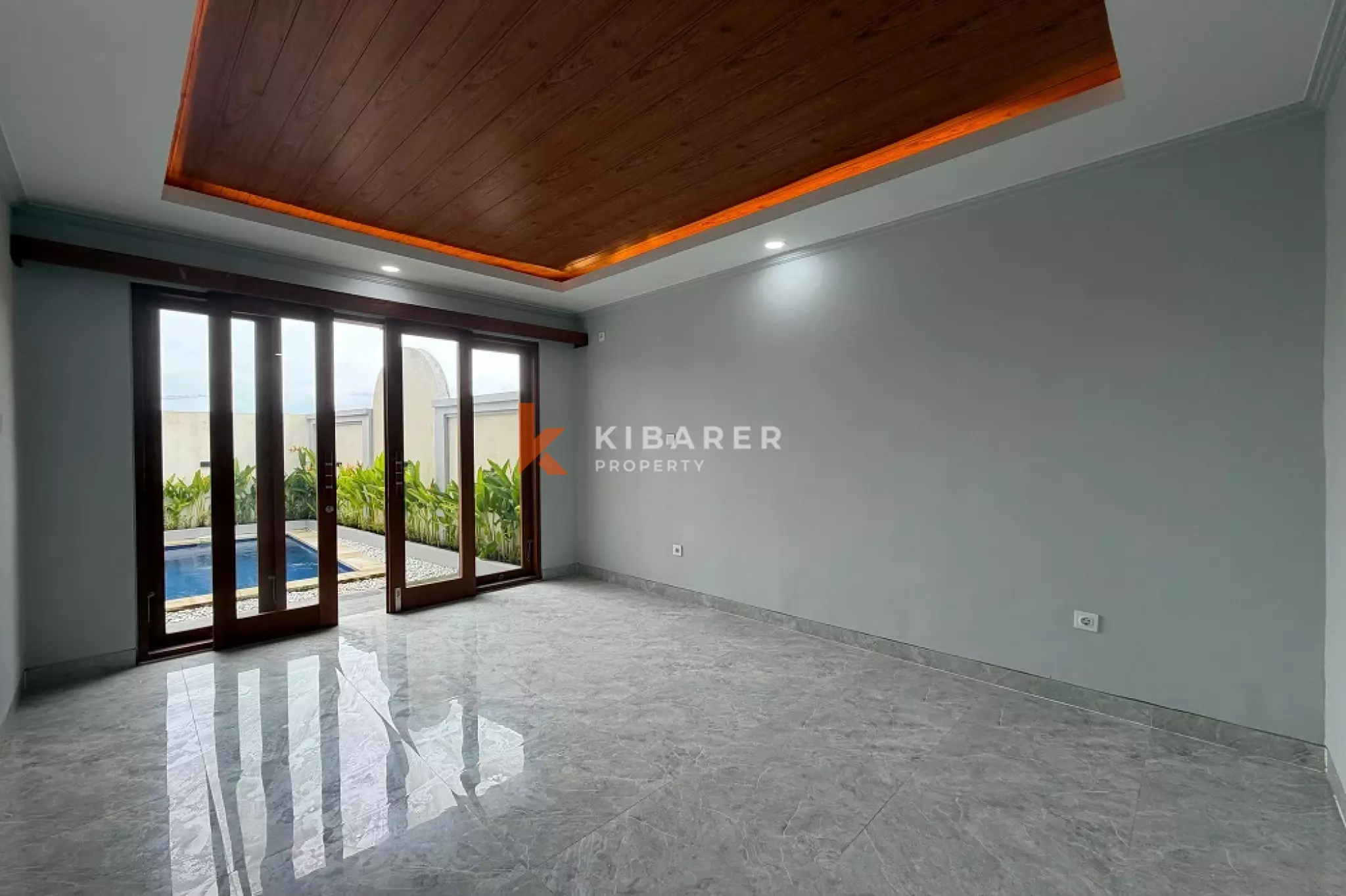 Simple Balinese Two-Bedrooms Open Living Between Berawa-Canggu