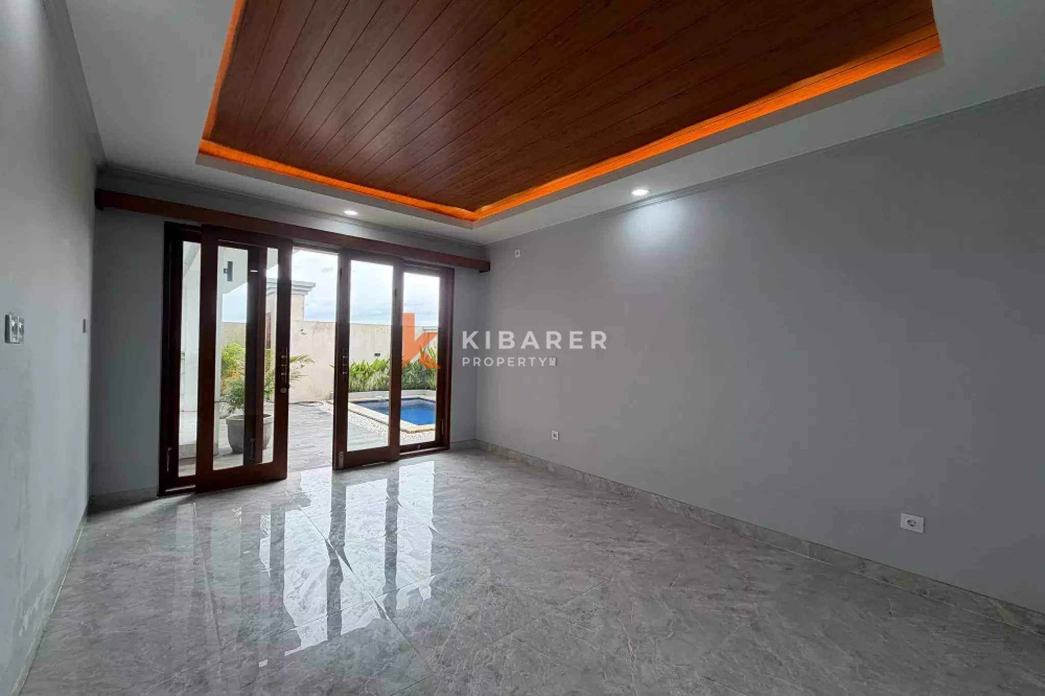 Simple Balinese Two-Bedrooms Open Living Between Berawa-Canggu