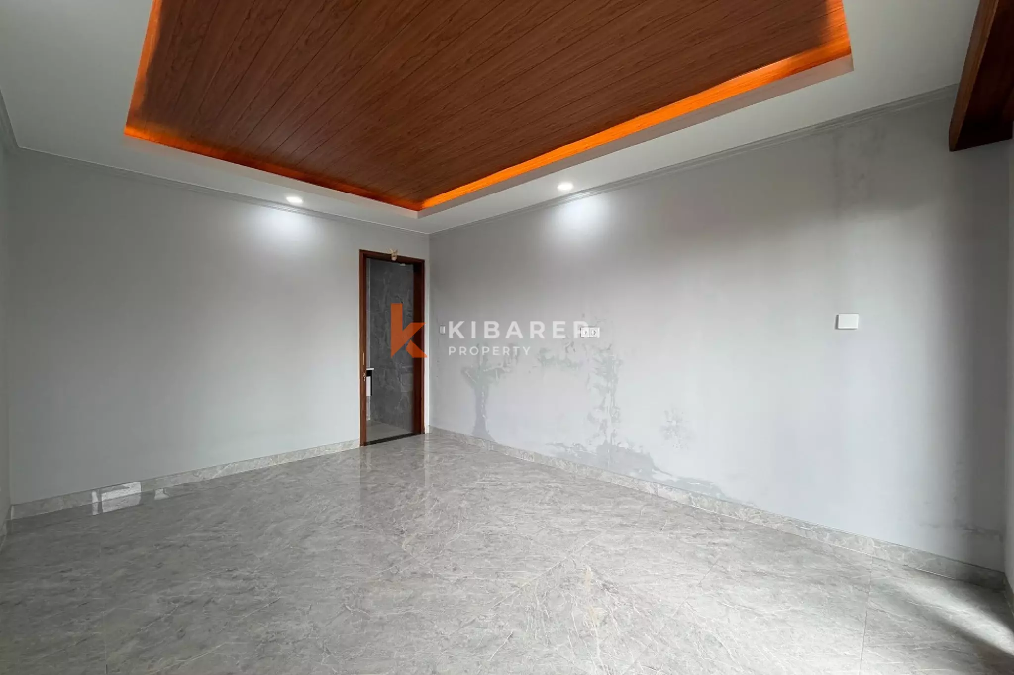 Simple Balinese Two-Bedrooms Open Living Between Berawa-Canggu