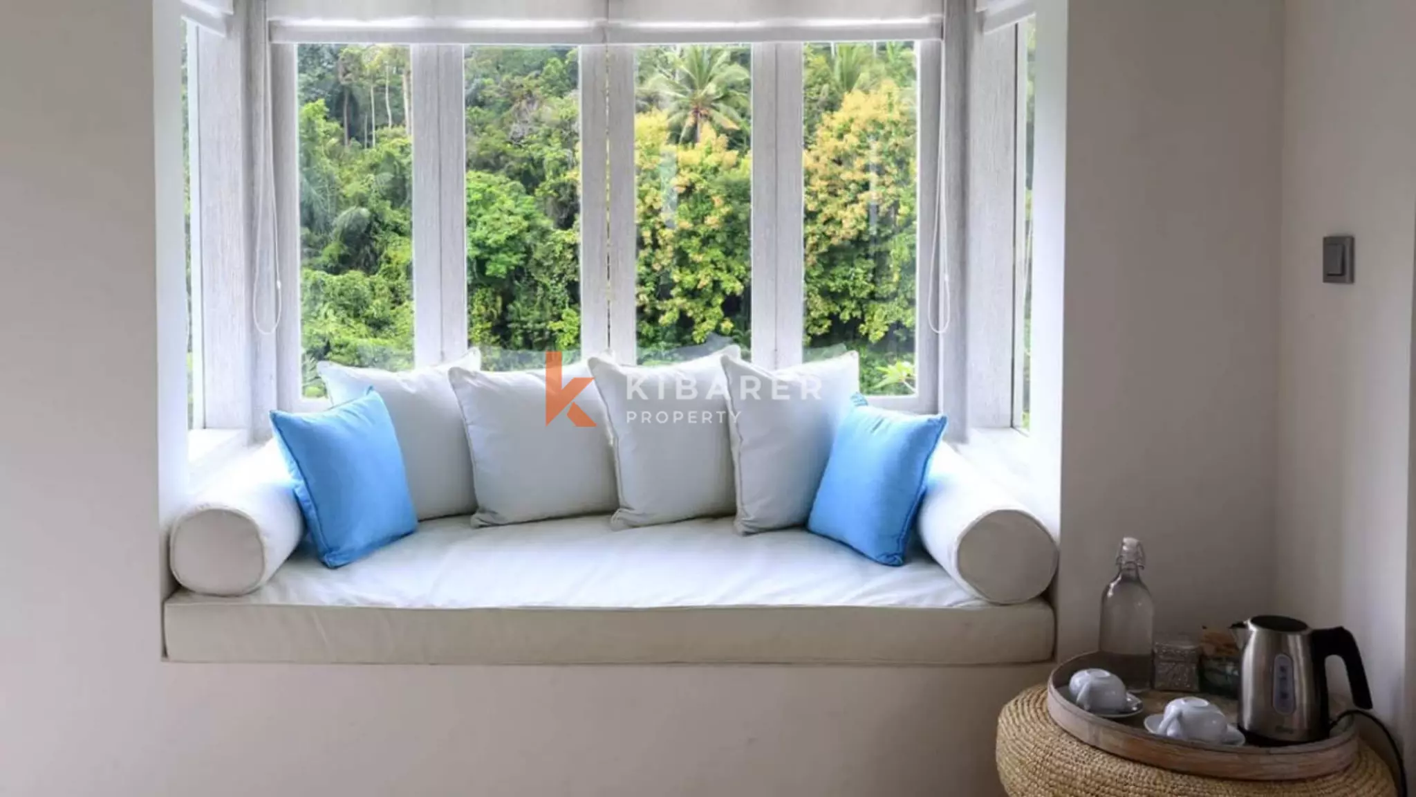 A Hidden Sanctuary - Three Bedroom Infinity Pool Villa in Lush Ubud