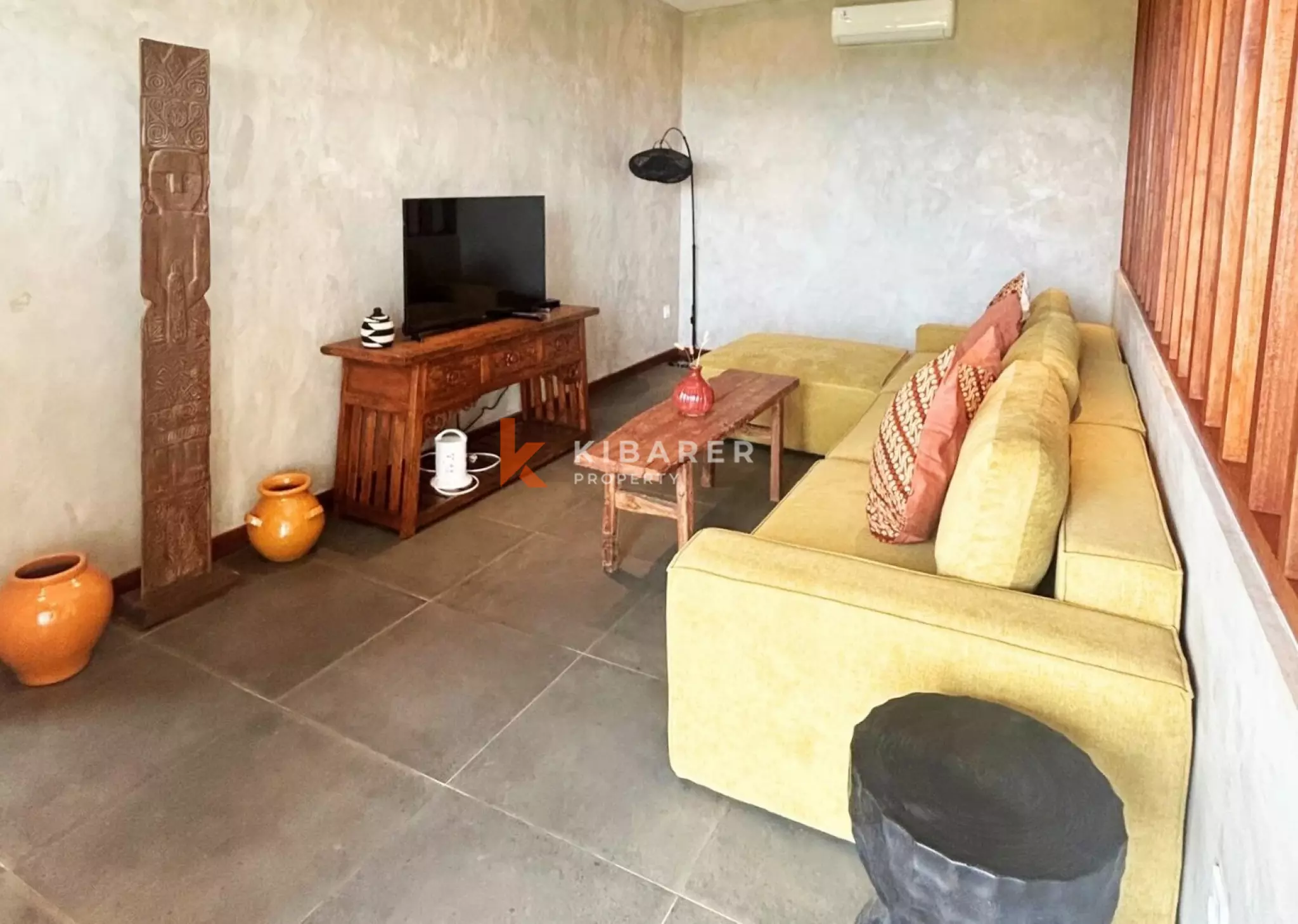 Vila Tiga Kamar Tidur dengan Pemandangan Laut dan Taman Pribadi di Uluwatu