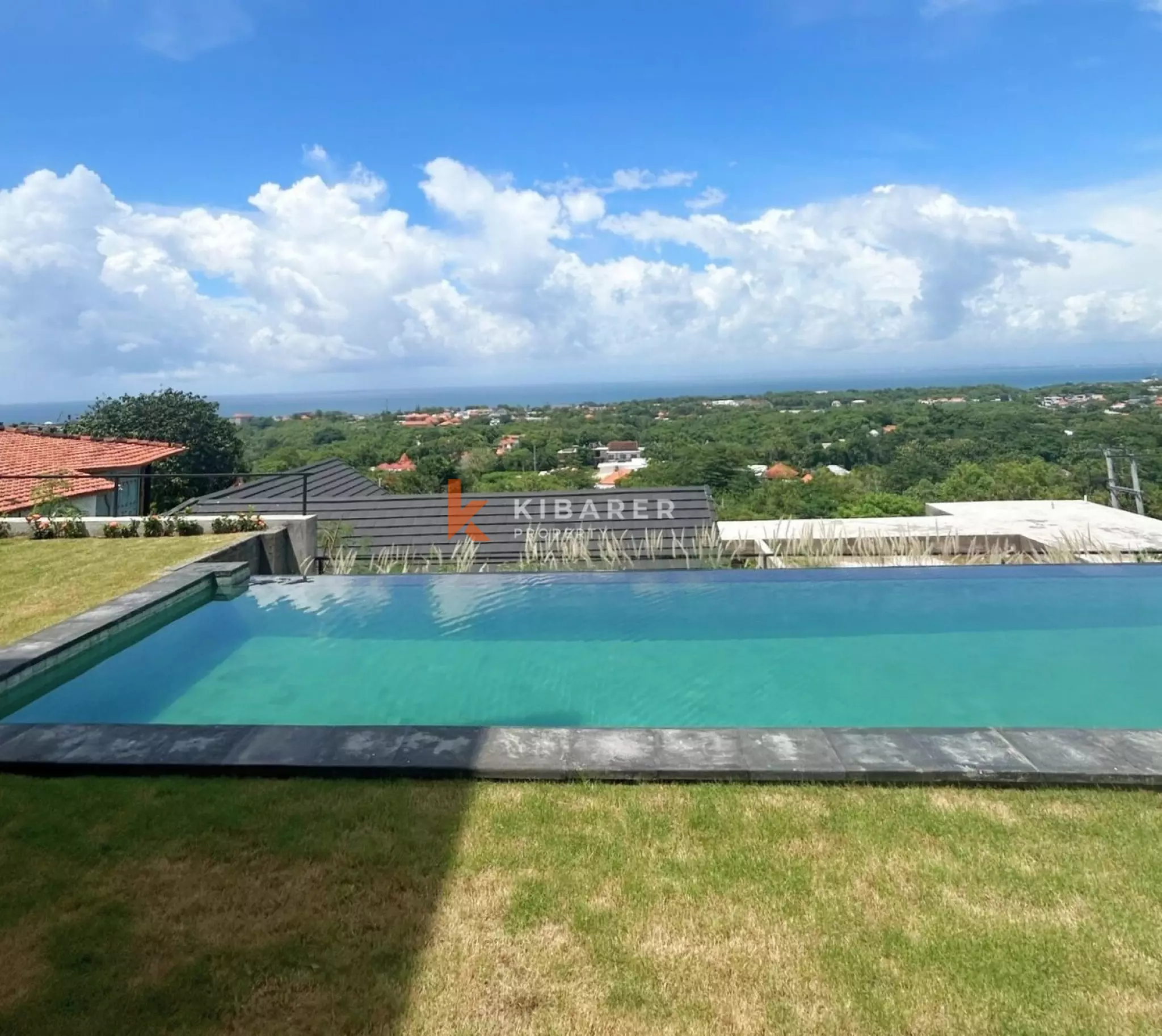 Vila Premium Tiga Kamar Tidur dengan Pemandangan Laut dan Taman Pribadi di Uluwatu