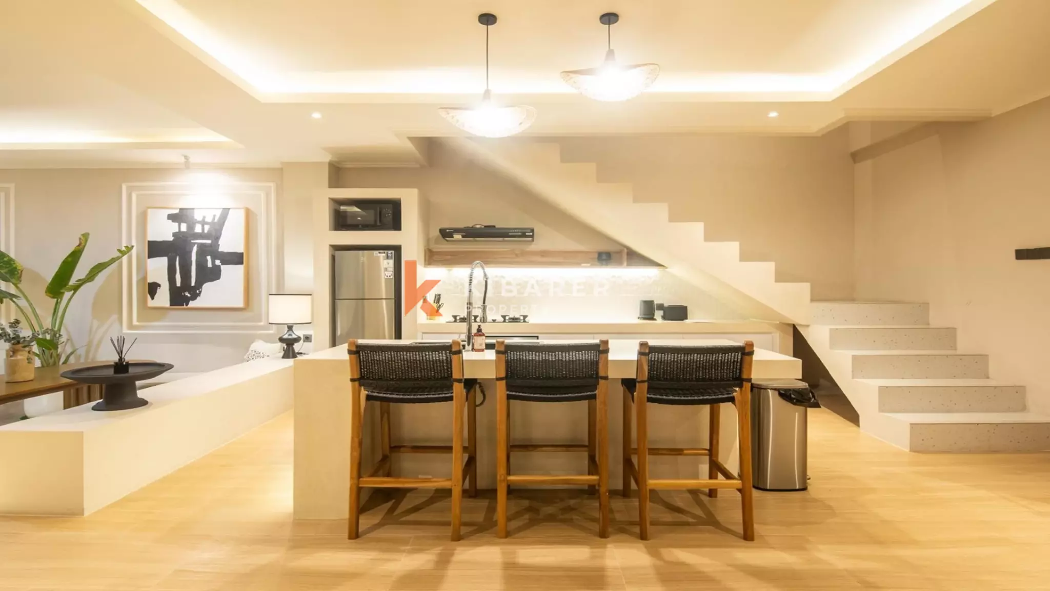 Charmante villa de quatre chambres avec piscine à Berawa