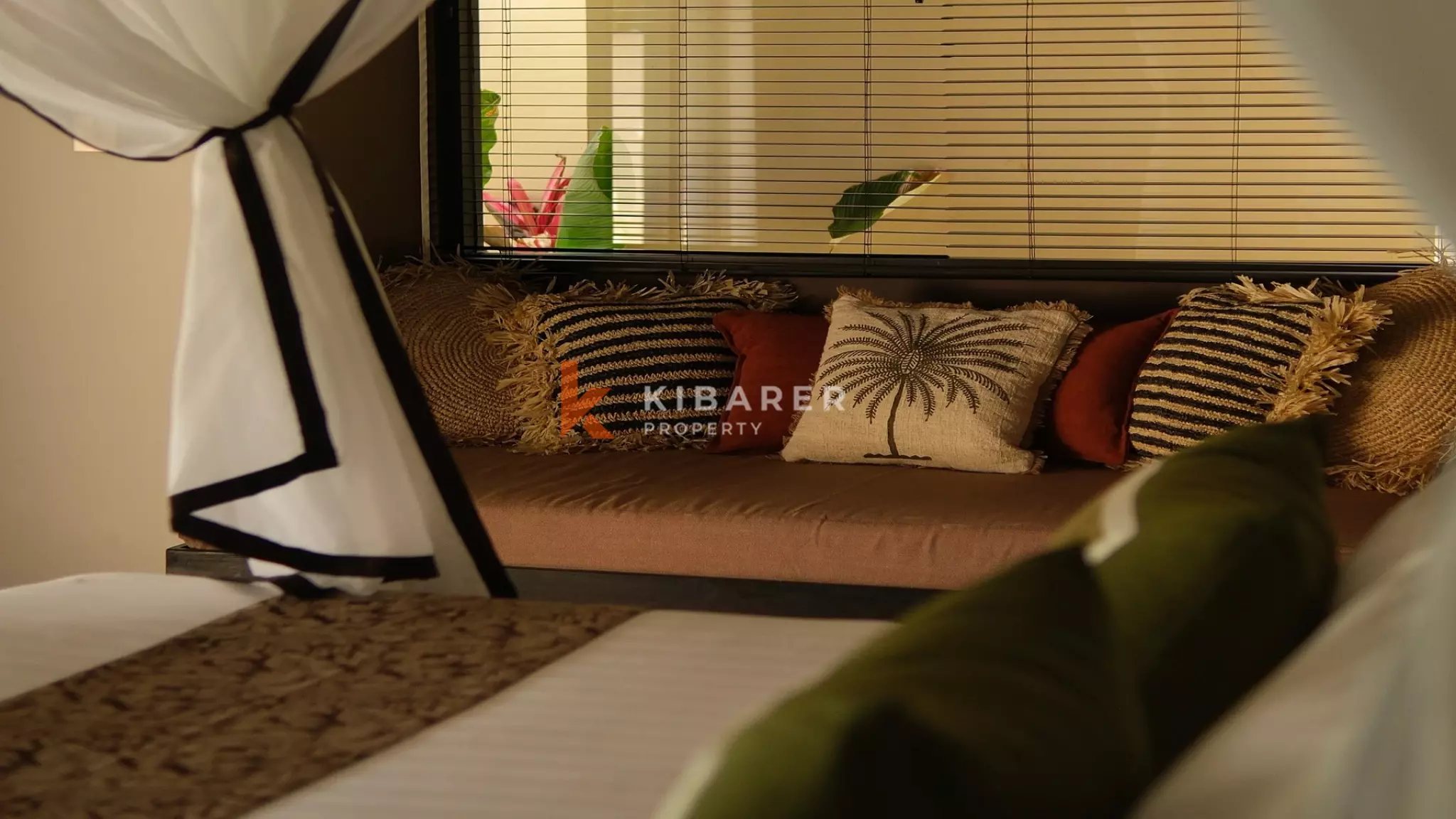 Tropical Sanctuary: Private One-Bedroom Pool Villa in Ubud