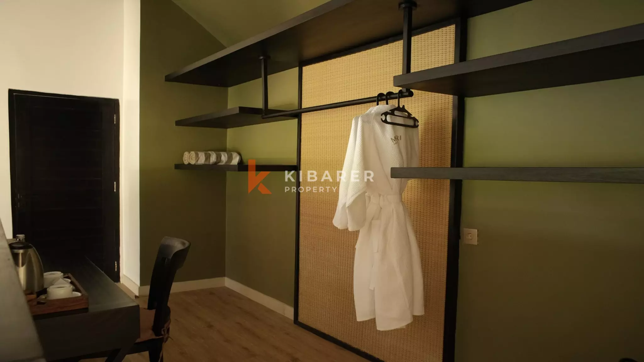 Tropical Sanctuary: Private One-Bedroom Pool Villa in Ubud